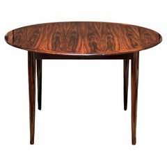 Grete Jalk, Table en bois de rose du milieu du siècle P Jeppesens Danemark