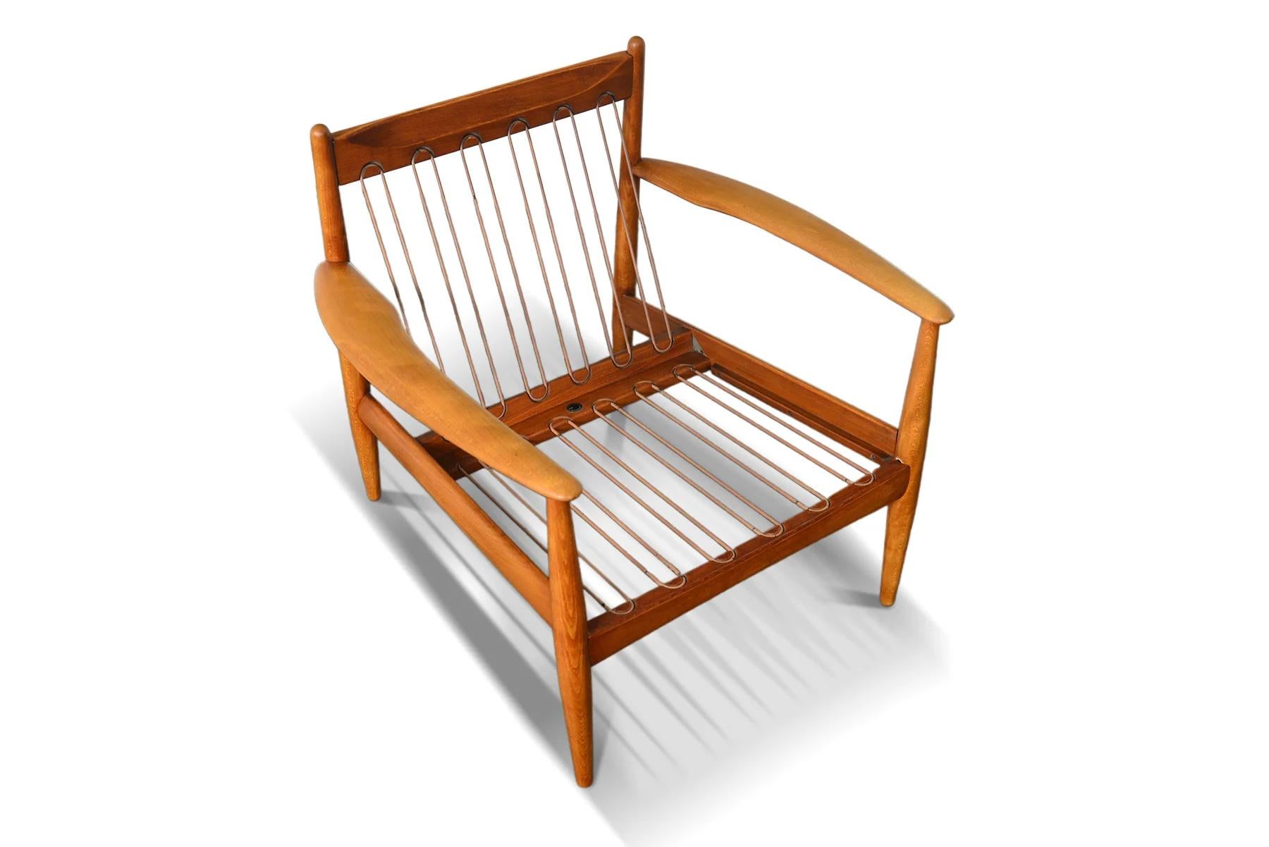 Grete Jalk Model 118 Lounge Chair In Beech 4