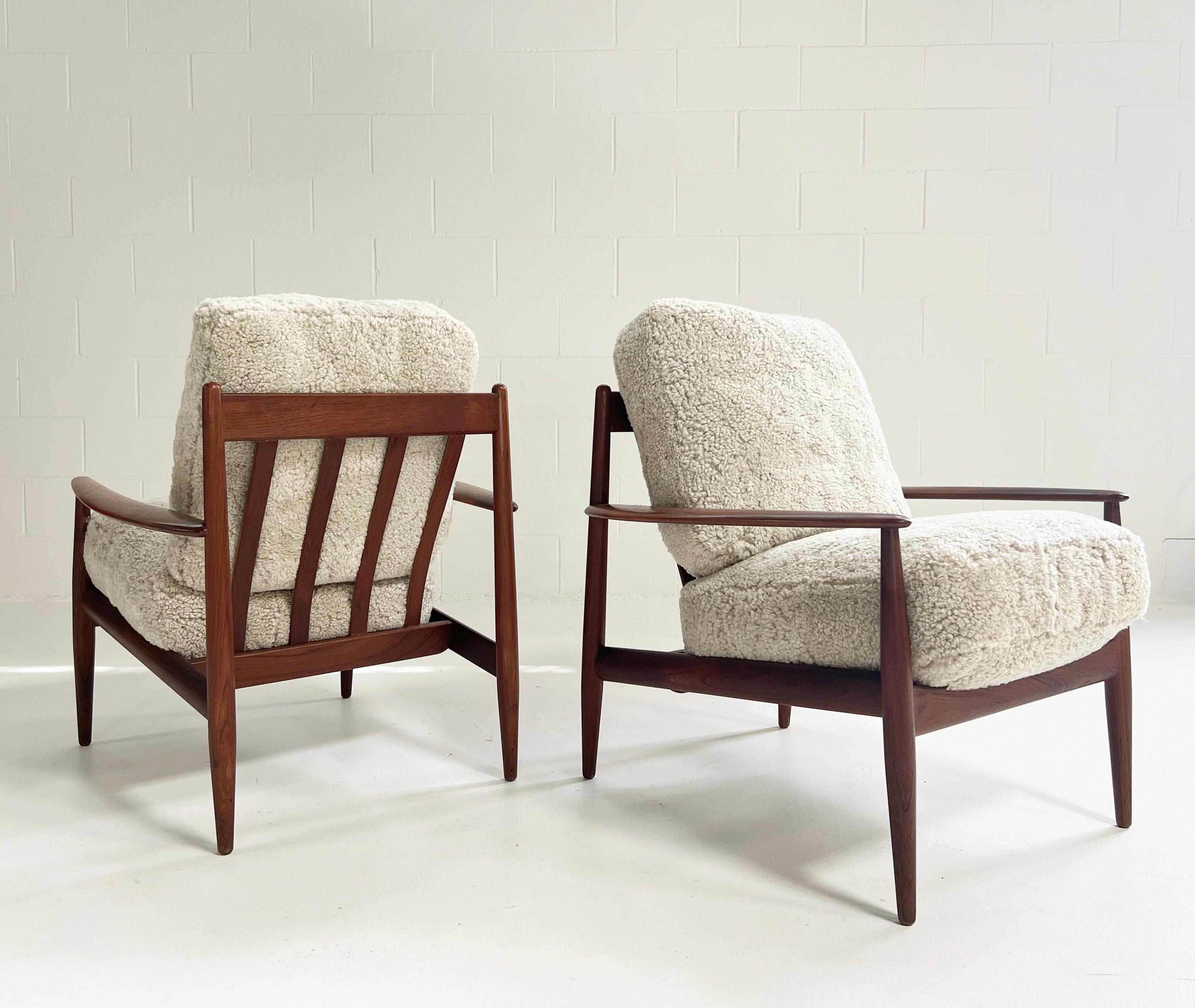 Grete Jalk Model 118 Lounge Chairs in Shearling, Pair 2