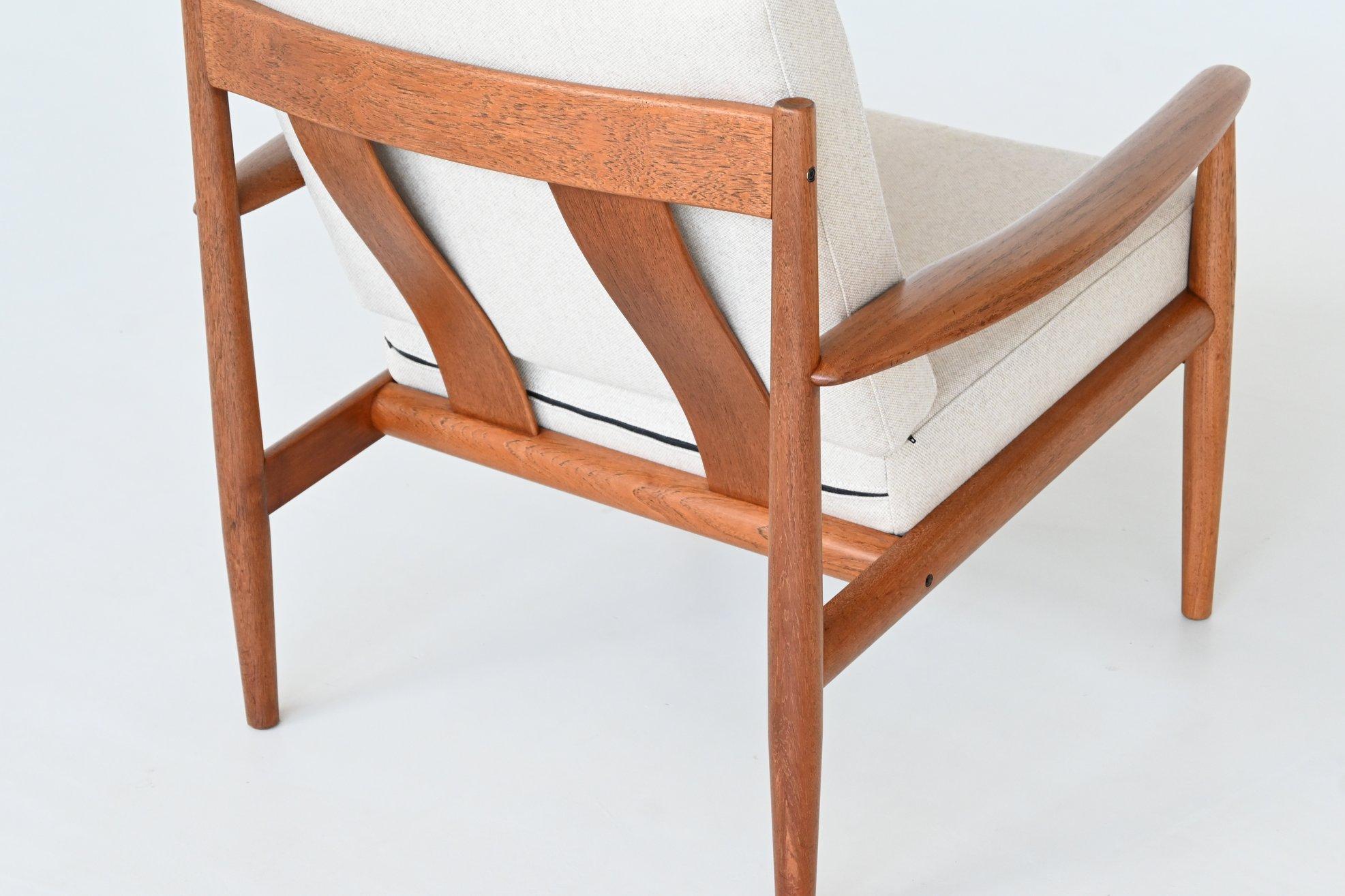 Wool Grete Jalk model 128 lounge chair France & Son Denmark 1960 For Sale
