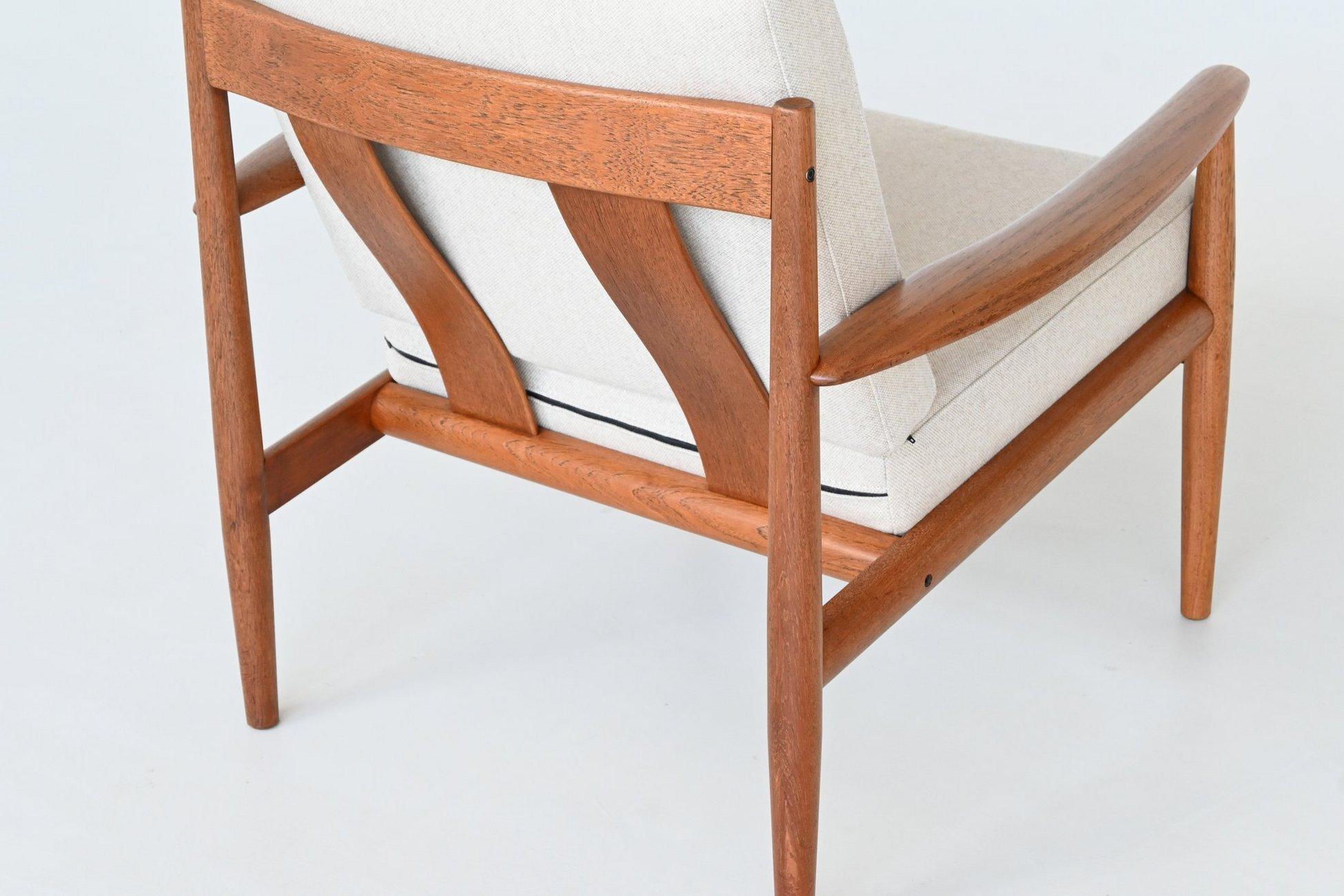 Chaise longue Grete Jalk modèle 128 en teck France & Son Danemark 1960 en vente 1