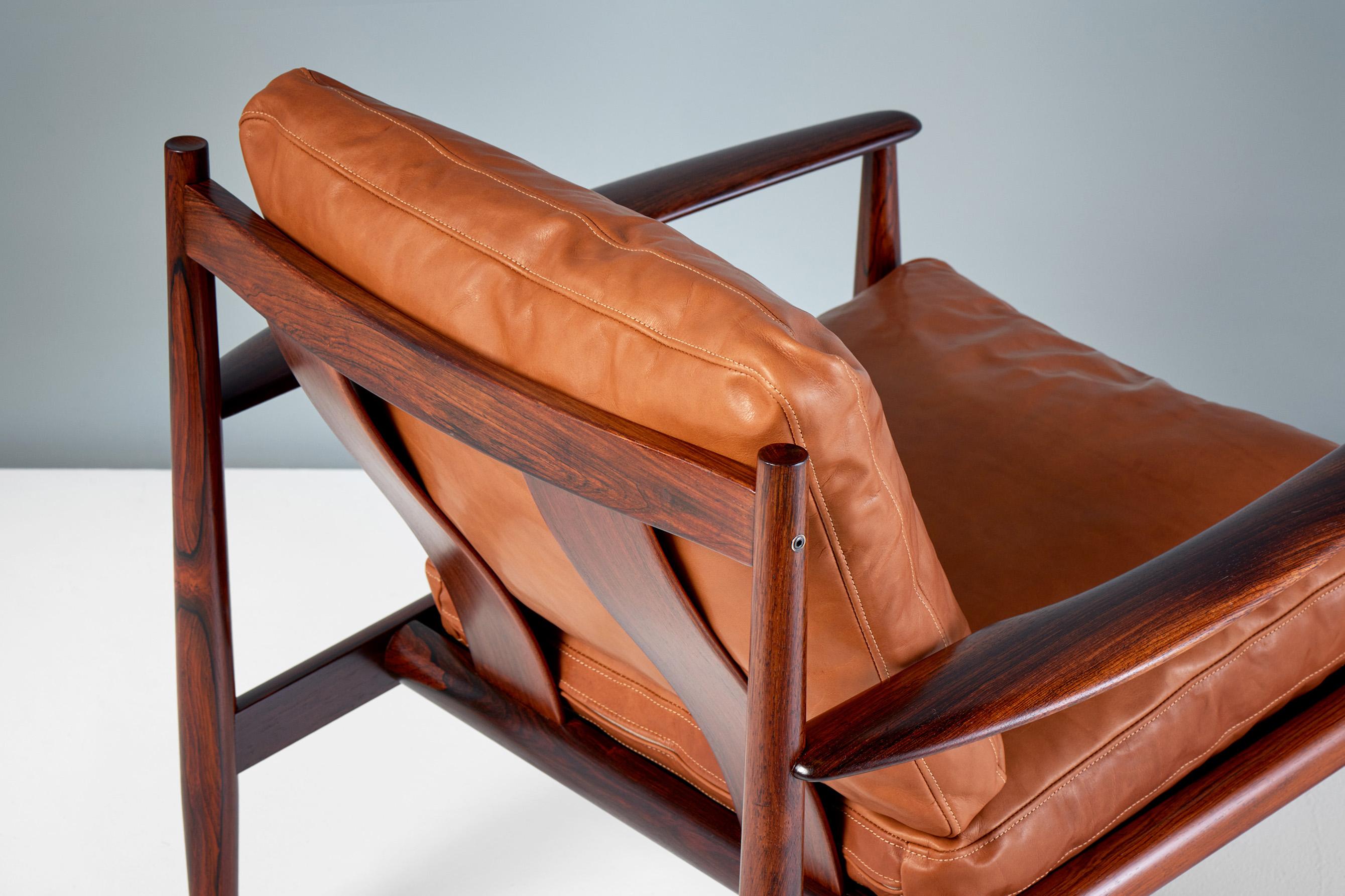 Mid-20th Century Grete Jalk Model 128 Rosewood Lounge Chairs c1960s For Sale
