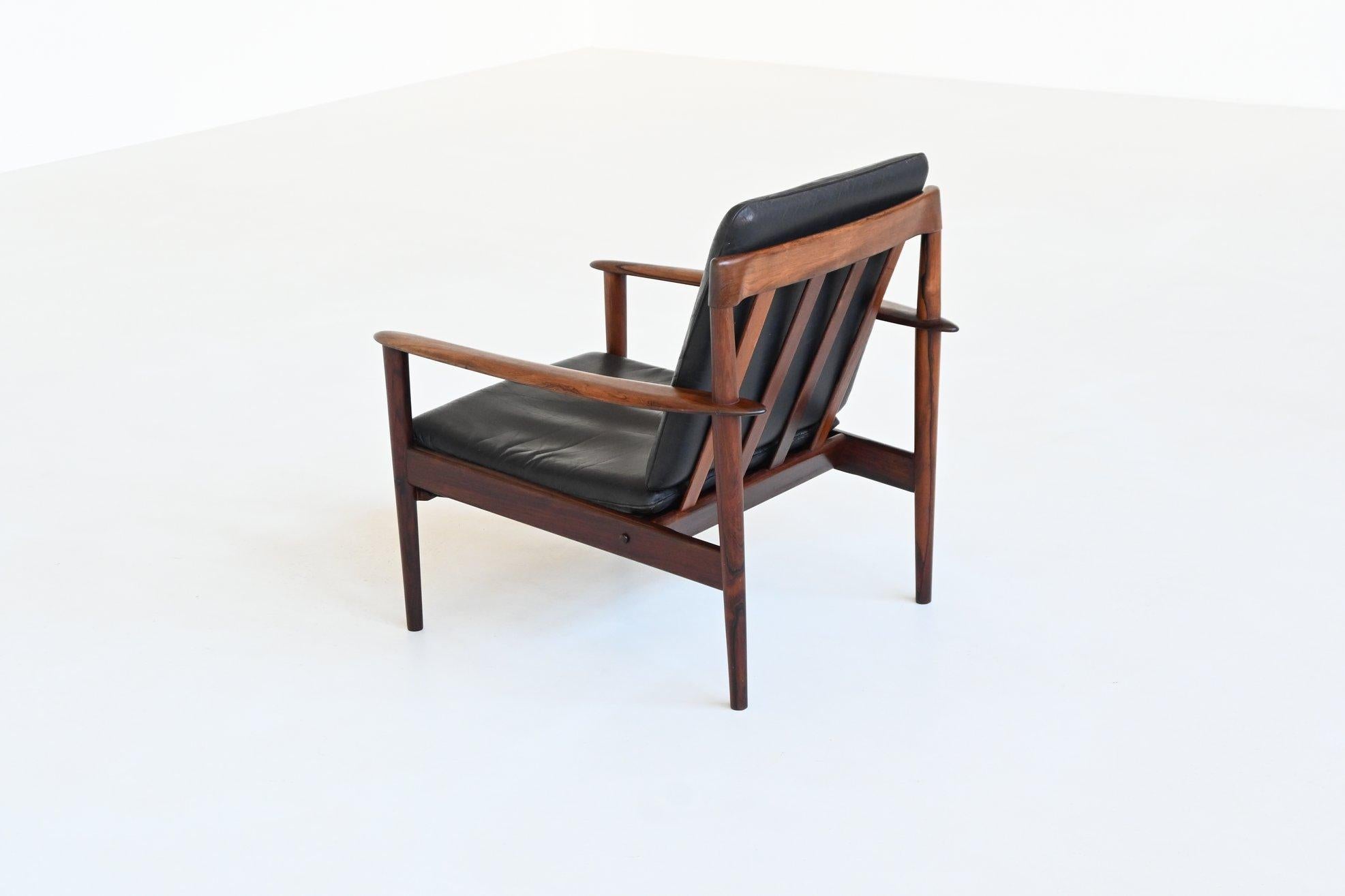 Sillón Grete Jalk 'PJ56' palisandro P. Jepessen Dinamarca 1960 Danés en venta