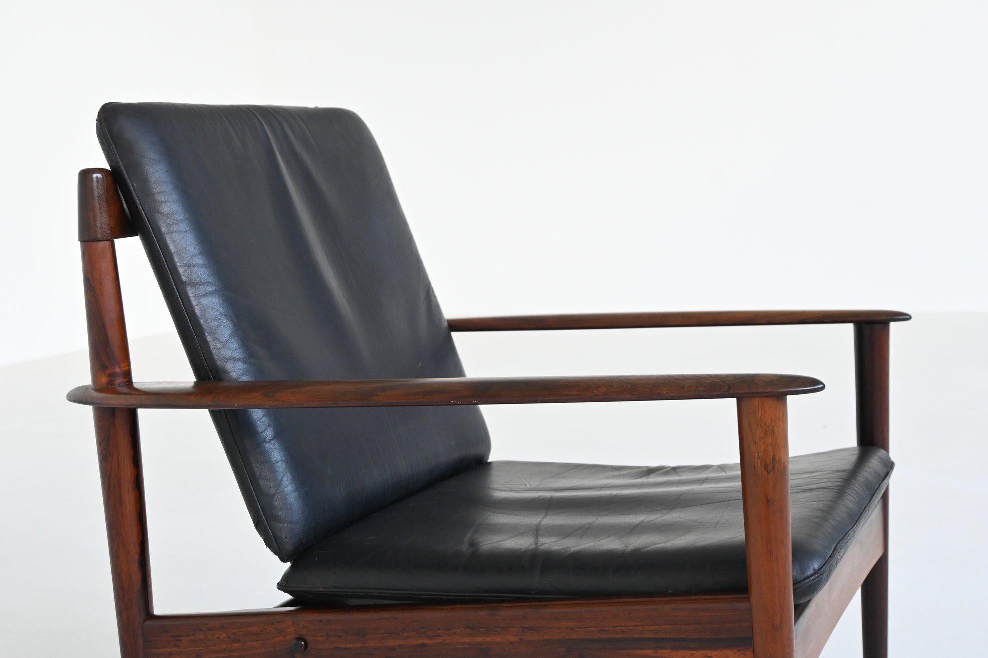 Sillón Grete Jalk 'PJ56' palisandro P. Jepessen Dinamarca 1960 Cuero en venta