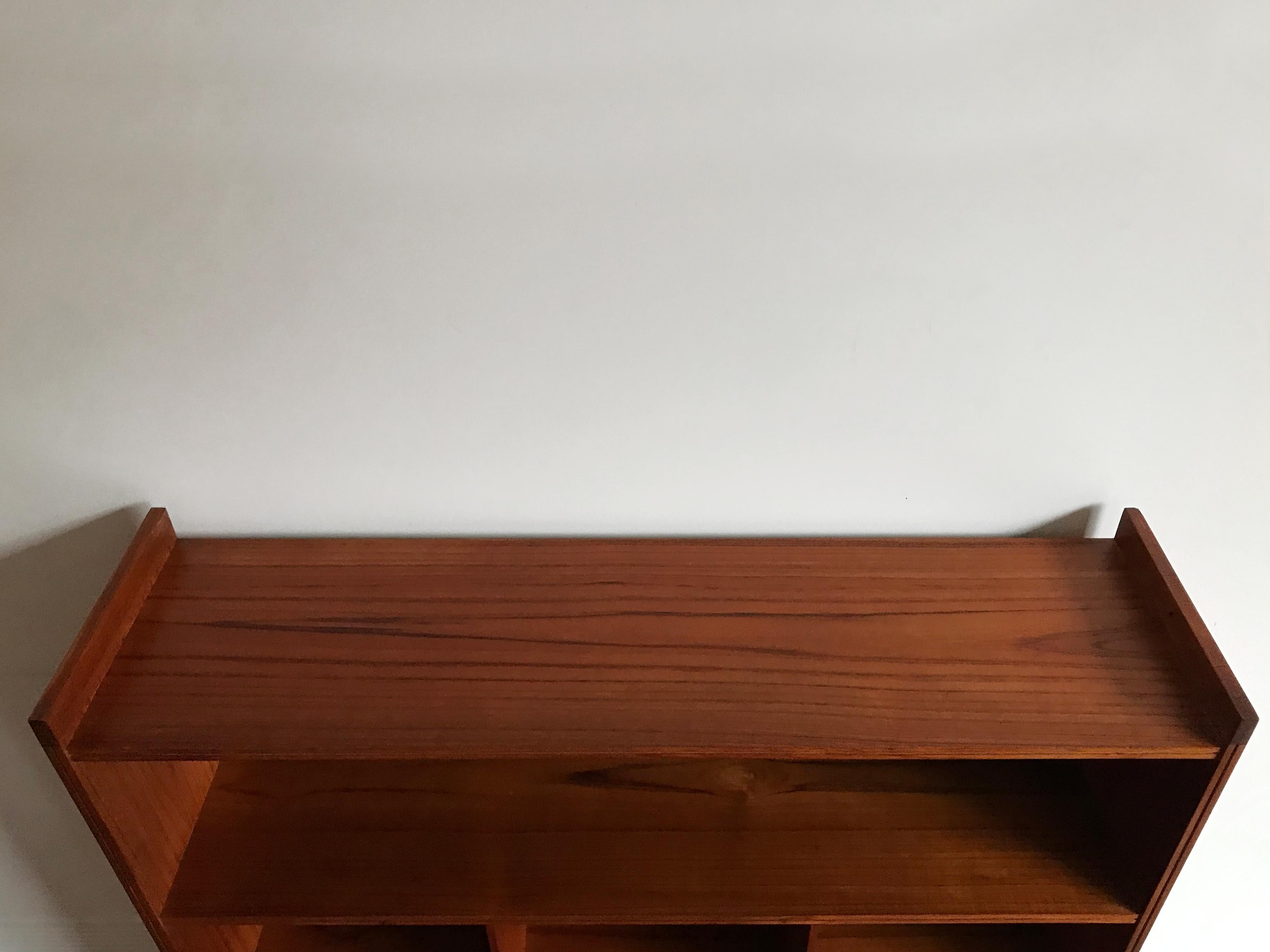Librerie in teak di design scandinavo di metà secolo Grete Jalk, anni '50 in vendita 1