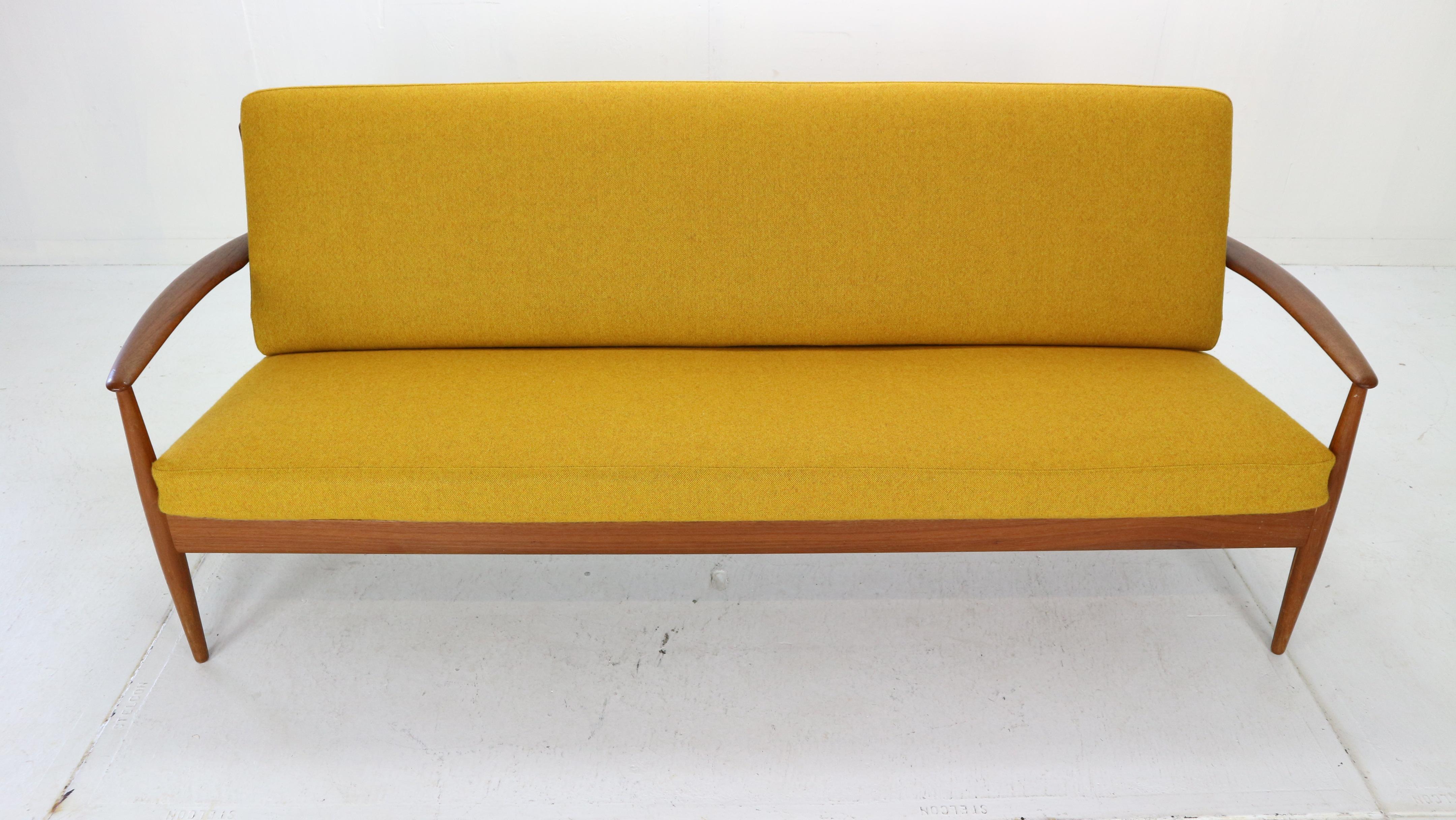 Mid-20th Century Grete Jalk Scandinavian Modern Teak Sofa for France & Son, Denmark, 1960s