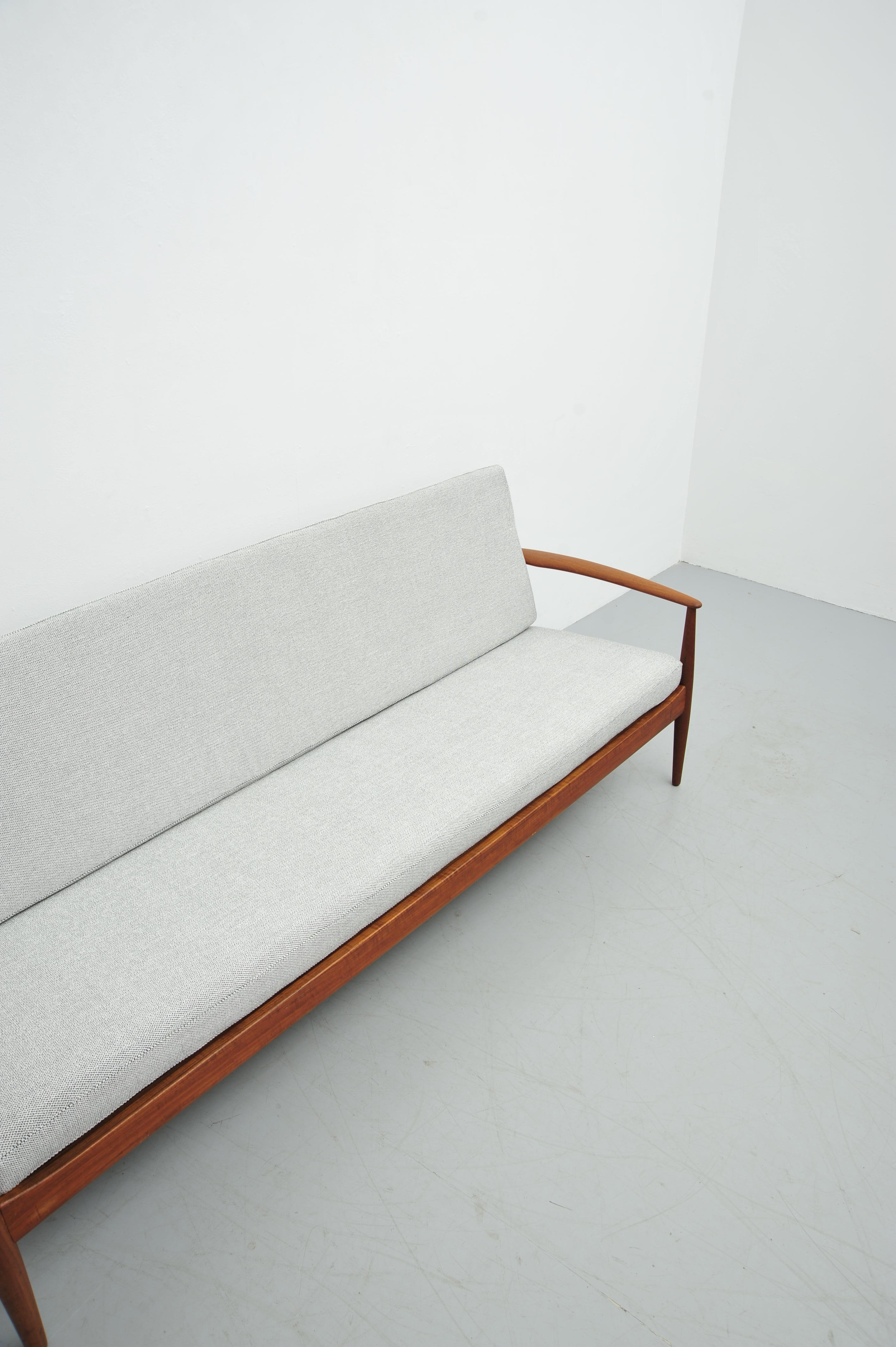 Grete Jalk Sofá Teakholz FD 118 en venta 11