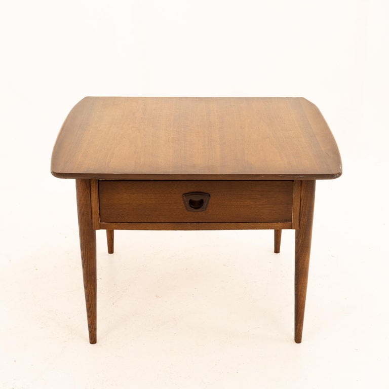 Late 20th Century Grete Jalk Style Lane Mid Century Walnut Side End Table For Sale
