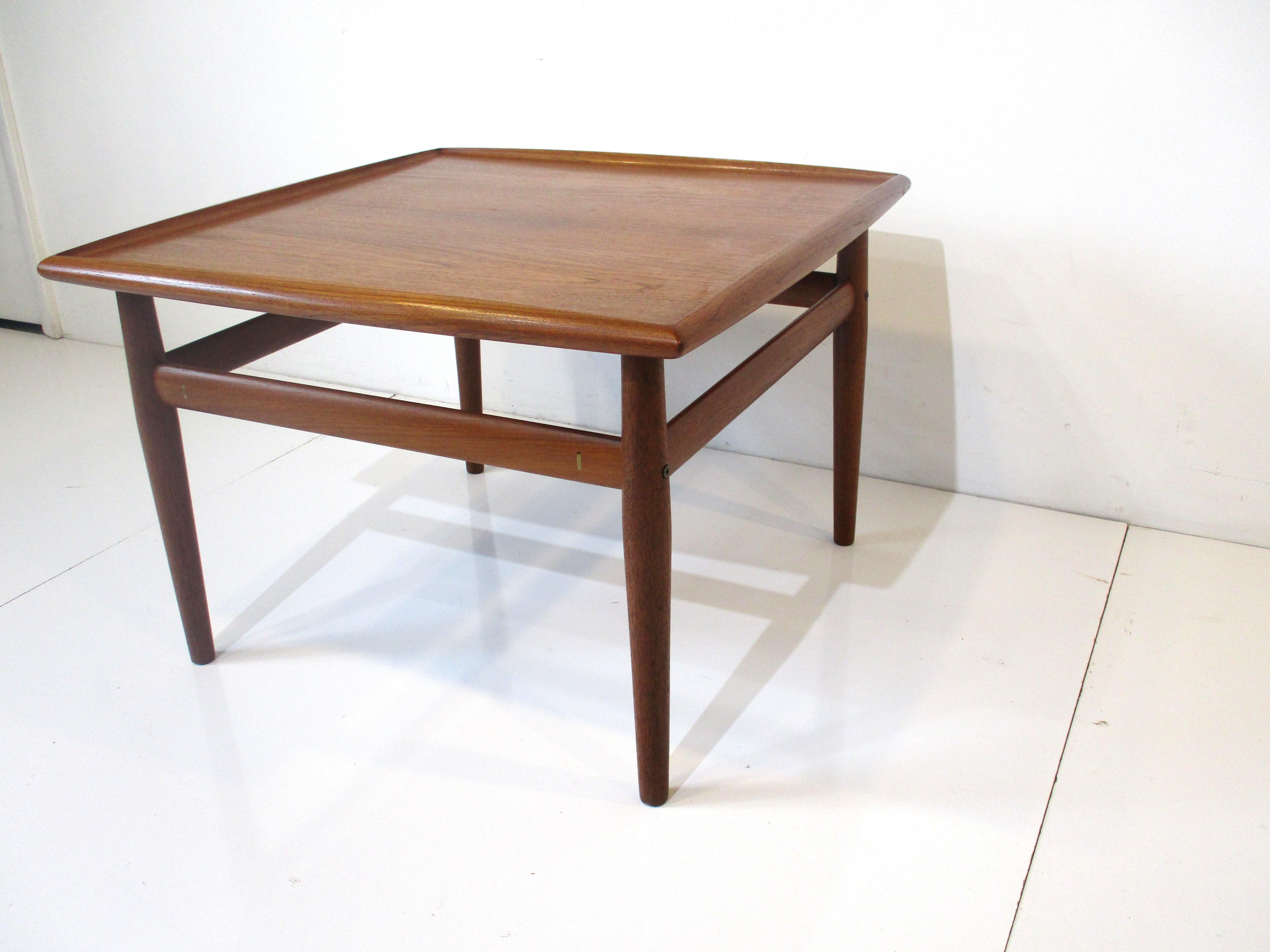Mid-Century Modern Table basse en teck Grete Jalk pour Glostrup Denmark en vente