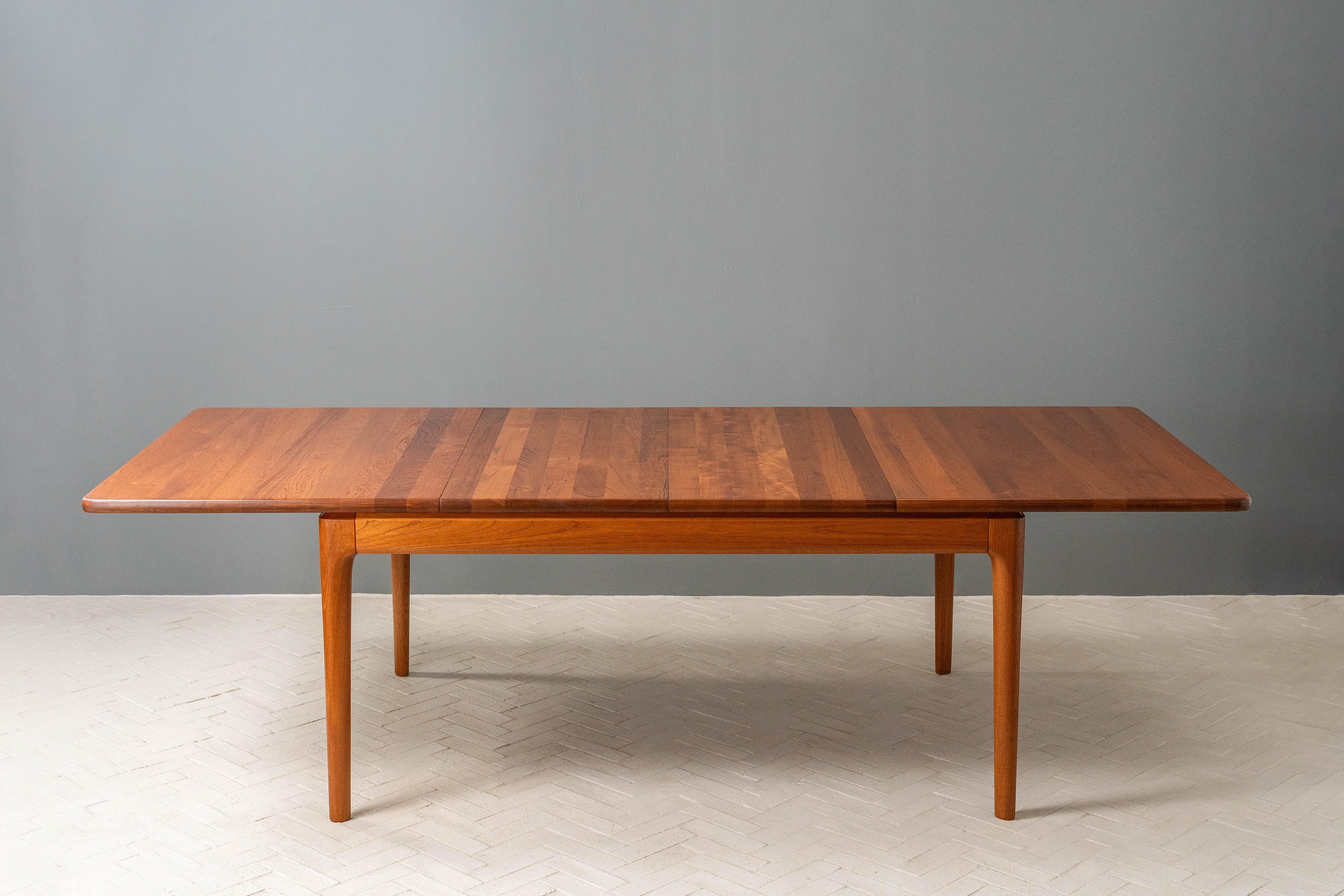 Grete Jalk Teak-Esstisch im Zustand „Gut“ in Cambridge, US