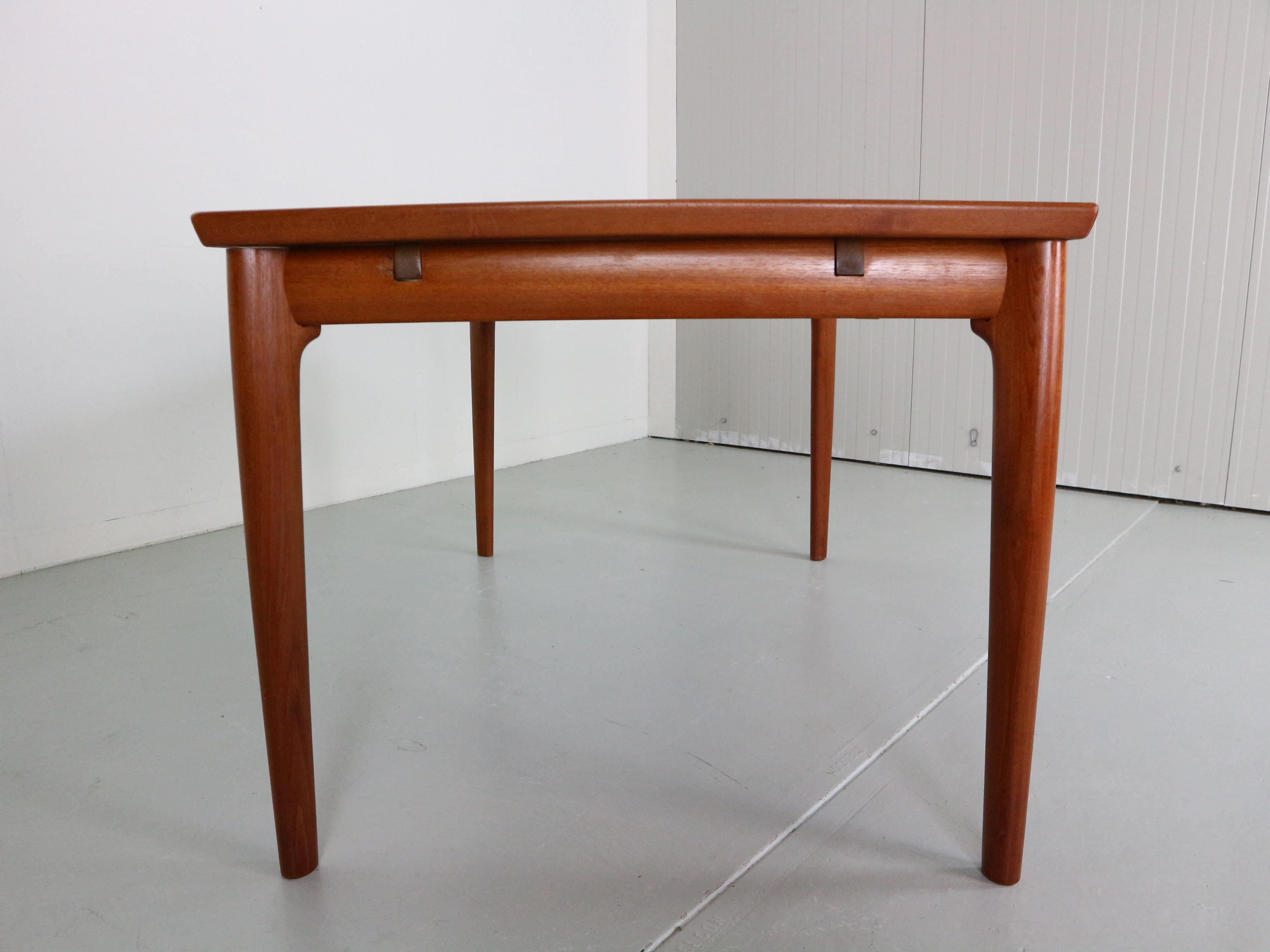Grete Jalk Teak Extendable Dinning Table For Glostrup Møbelfabrik, 1960, Denmark 14