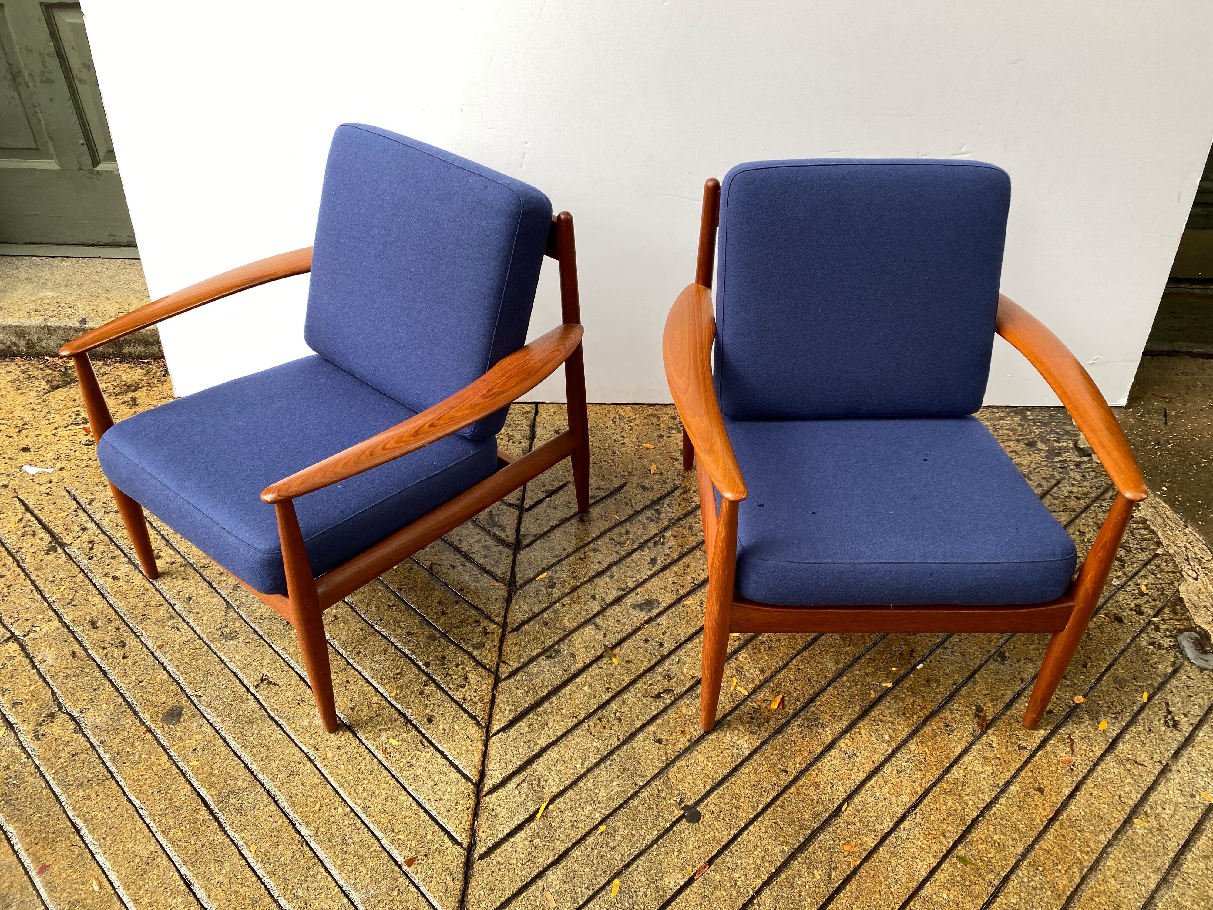 Grete Jalk Teak Lounge Chairs 4