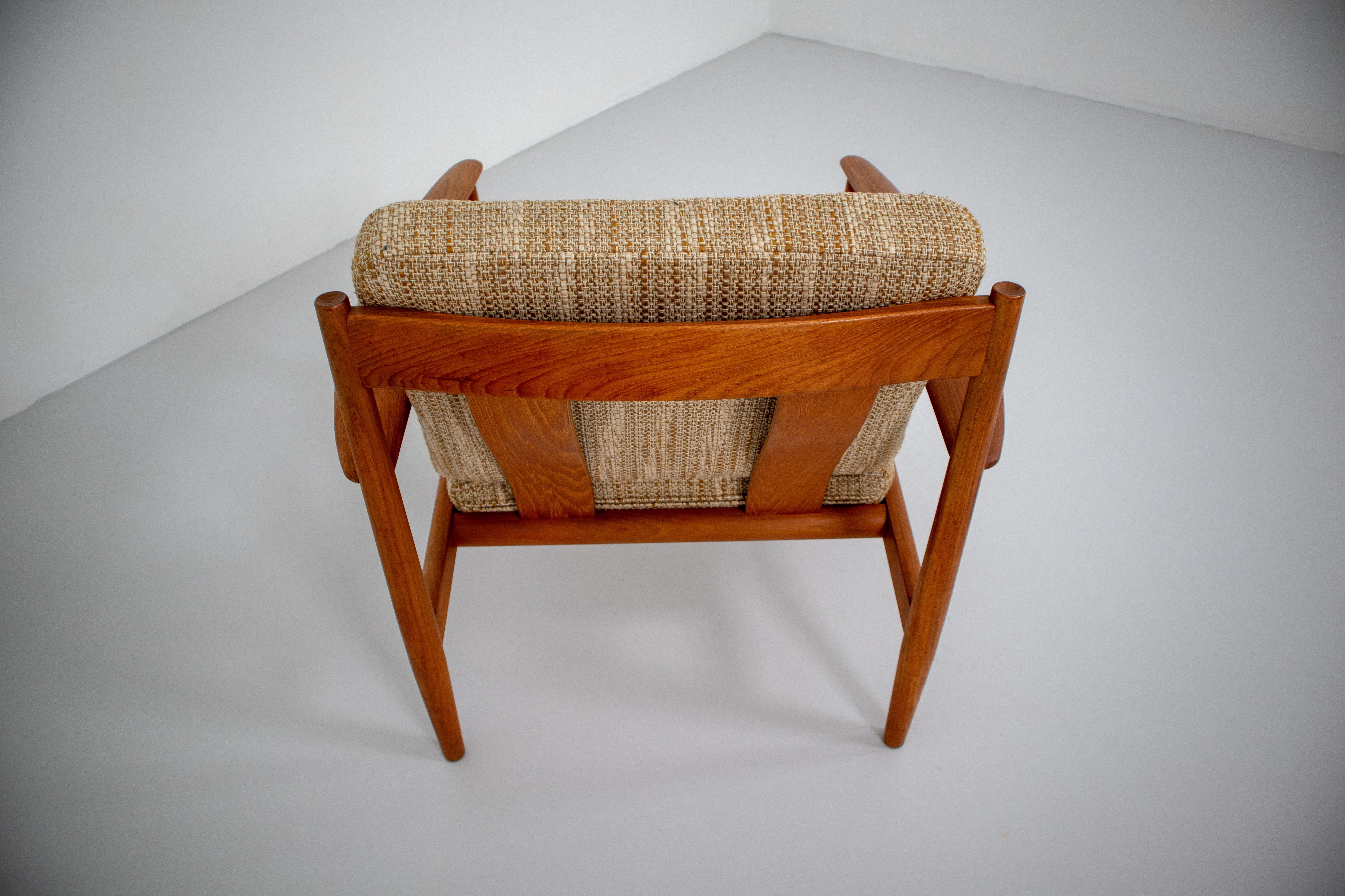 Fabric Grete Jalk Teak Scandinavian Modern Lounge Chair for France & Søn 1960s
