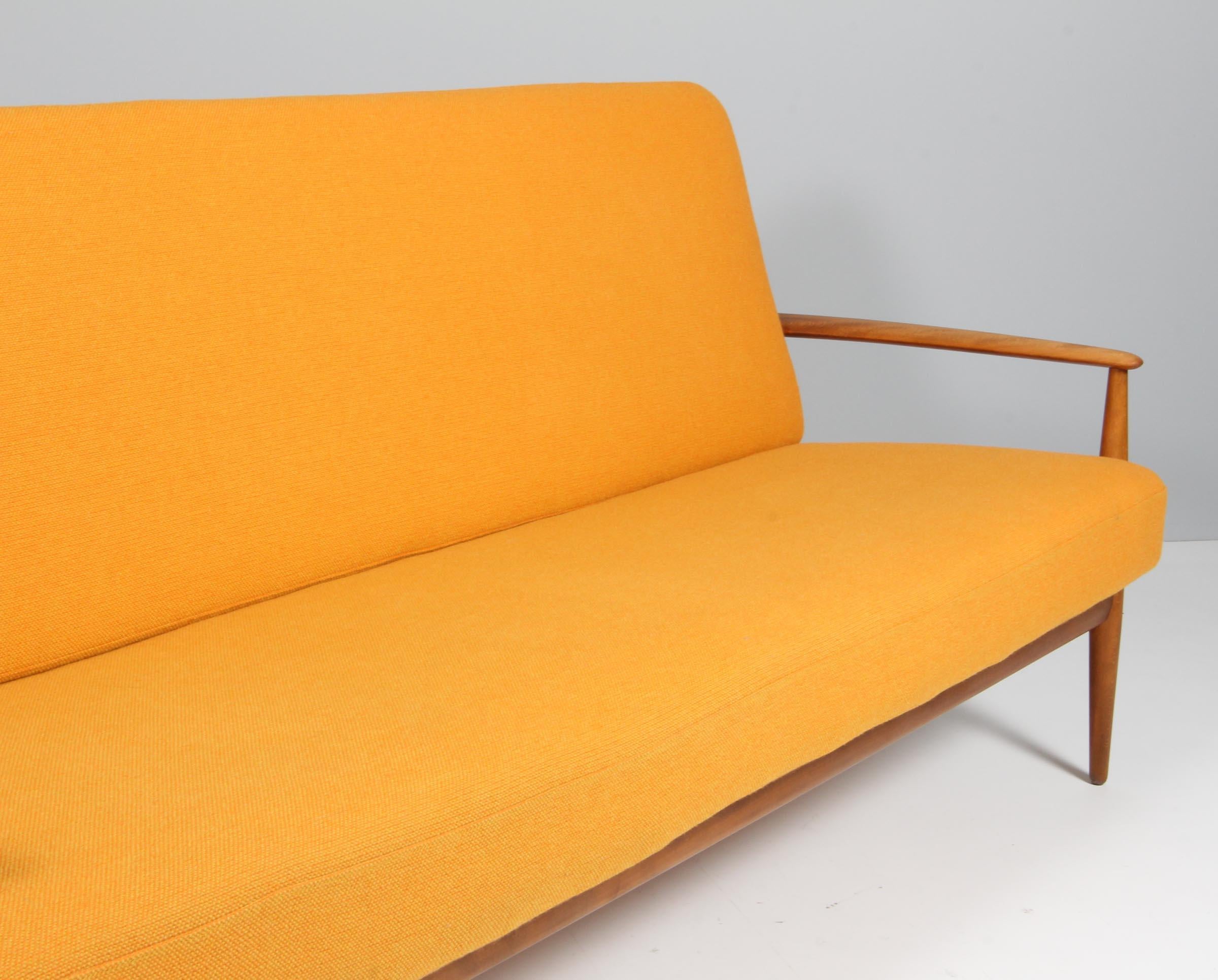 Grete Jalk Three Seat Sofa, Beech and Hallingdal Wool from Kvadrat In Good Condition In Esbjerg, DK