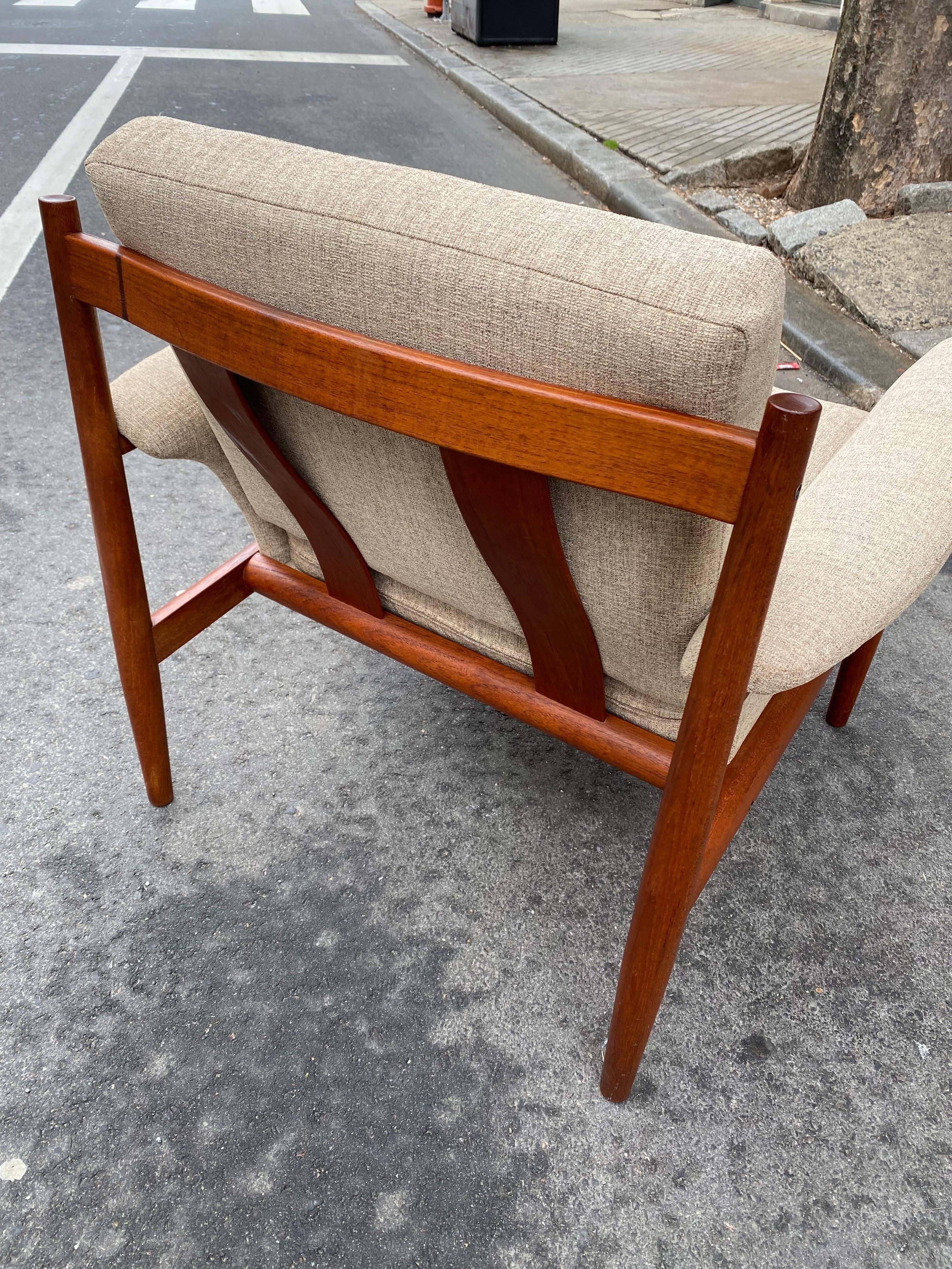 Scandinavian Modern Grete Jalk Teak Lounge Chair for France and Daverkosen