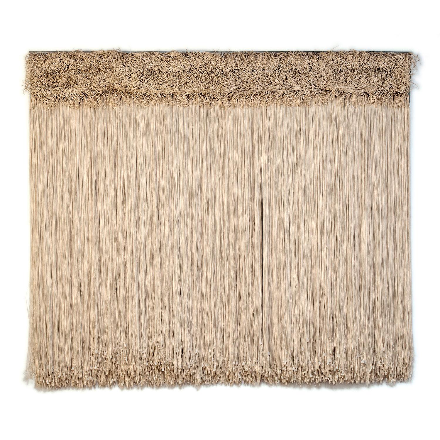 El Segundo Primo es un ejemplo de la obra de la artista danesa Grethe Wittrock, que a menudo incluye extensiones de hilos de papel retorcidos en un solo color: expresiones mínimas y sencillas, pero poderosas, de lo que el diseñador finlandés Alvar