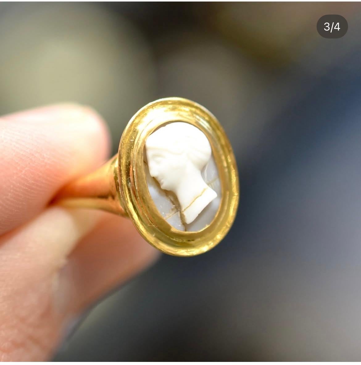Grey Agate Cameo Ring of A Faustina The Elder 2nd-3rd century AD In Good Condition For Sale In Firenze, IT