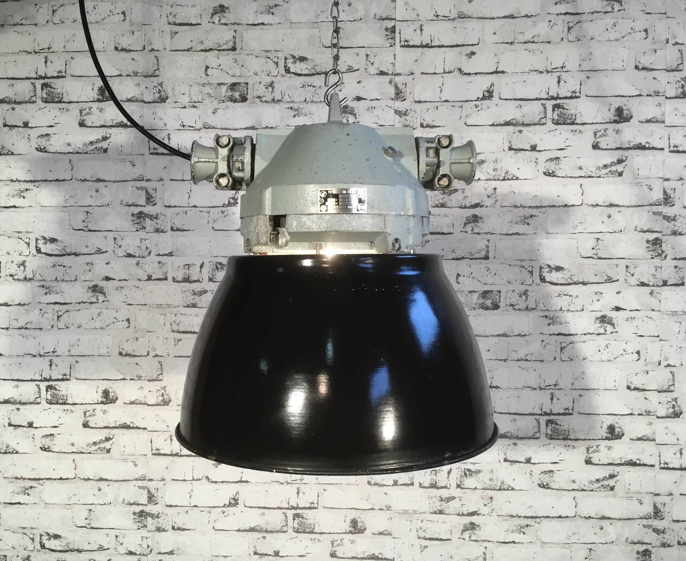 Cast Grey Aluminium Explosion Proof Lamp with Black Enamelled Shade, 1960s