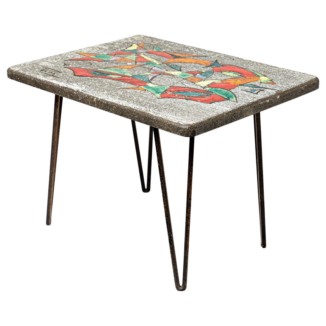 Tavolo basso in ceramica grigio e astratto del 1970 circa, pezzo unico in Francia in vendita
