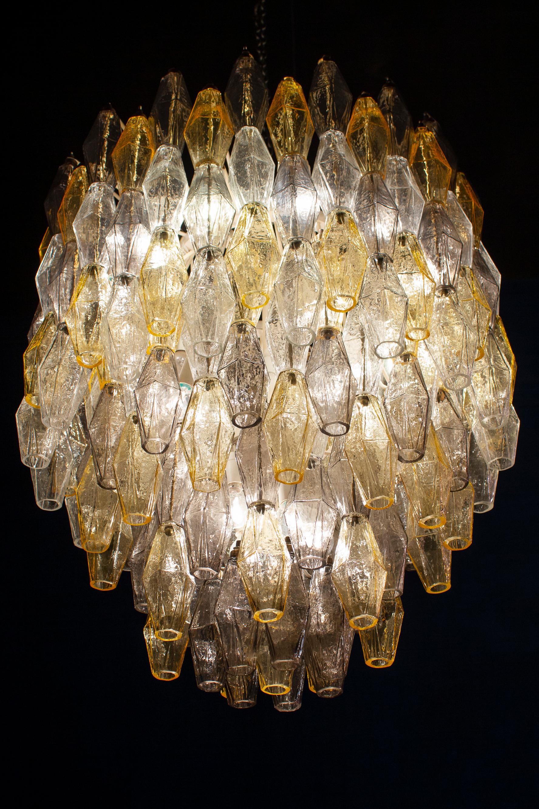 20th Century Grey and Amber Spectacular Mid-Century Poliedri Chandelier, 1960 For Sale