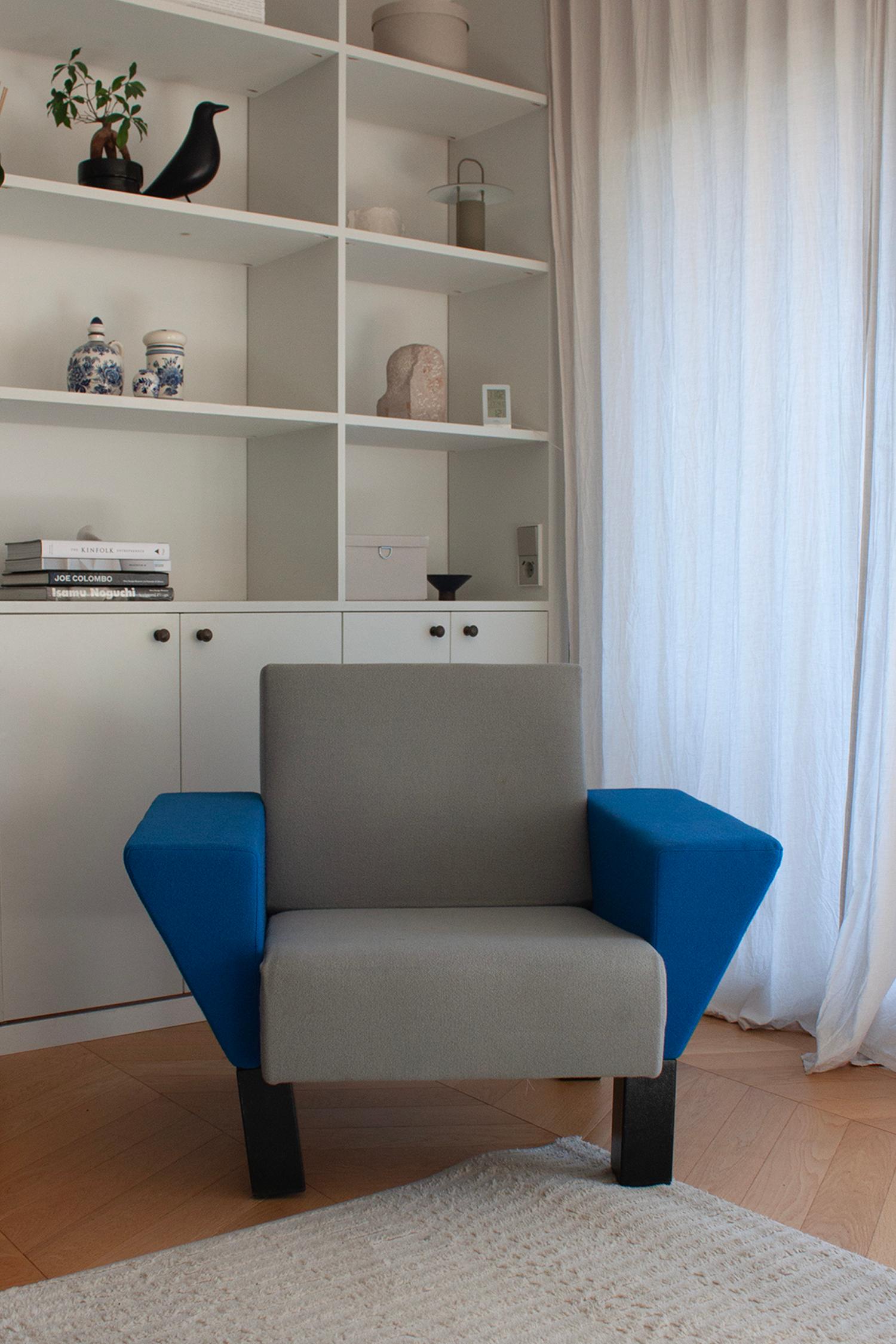 Sillón Westside Collections Gris y Azul 1983 de Ettore Sottsass para Knoll Alemán en venta