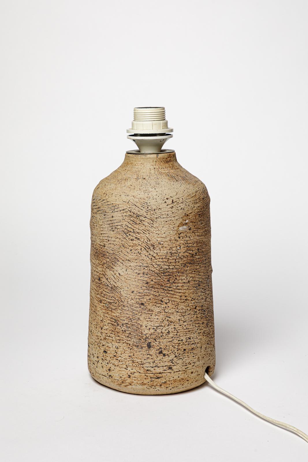 Lampe de table en céramique grise et brune en grès design du 20e siècle signée 1970 en vente 1