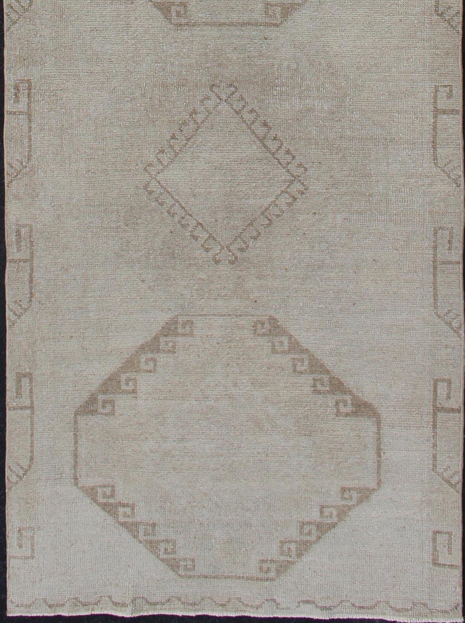 Hand-Knotted Grey and Cream Vintage Turkish Oushak Runner with Geometric Tribal Design For Sale