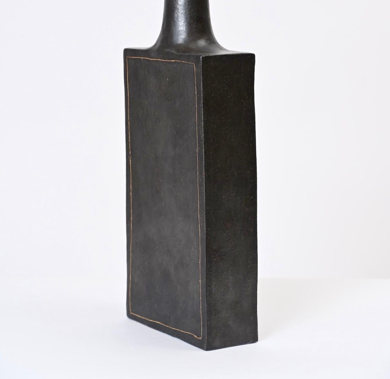 italien Vase en céramique émaillée en faïence de Bruno Gambone, Italie, vers 1970