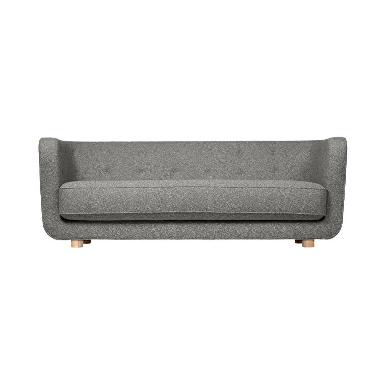 Sofá Hallingdal Vilhelm gris y roble natural by Lassen