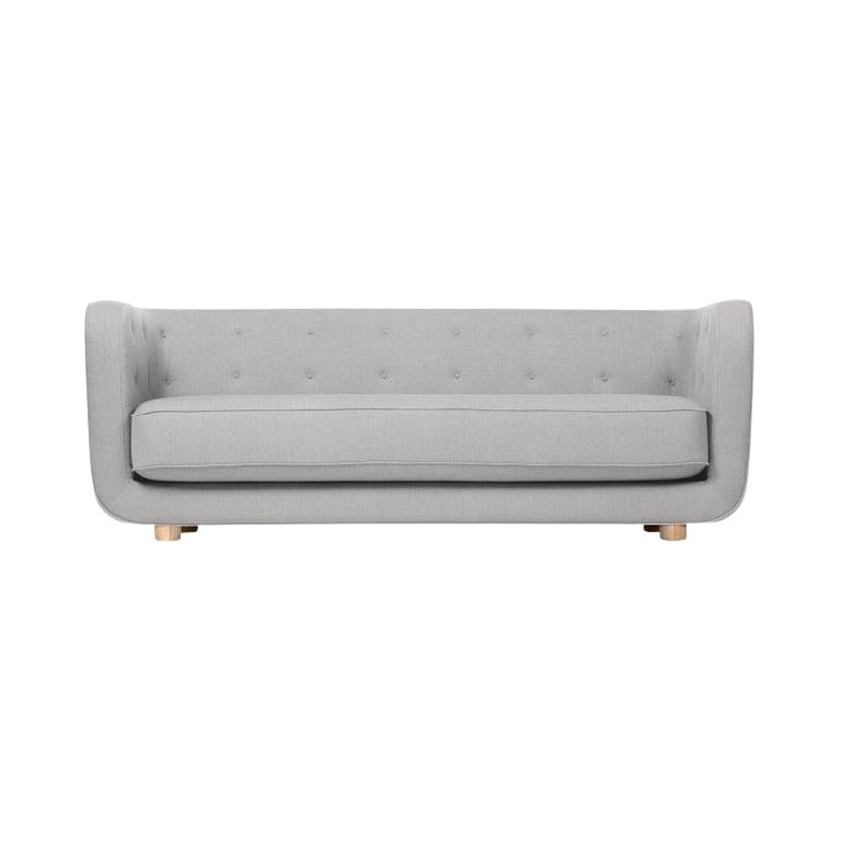 Raf Simons Vidar 3 Vilhelm-Sofa aus grauer und natürlicher Eiche von Lassen