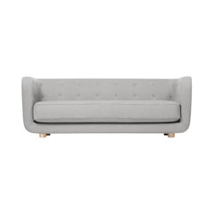 Raf Simons Vidar 3 Vilhelm-Sofa aus grauer und natürlicher Eiche von Lassen