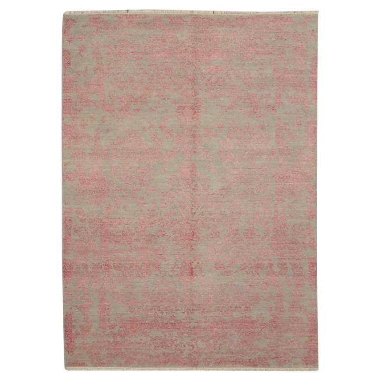 Grey and Pink Abstract Rug, Silk and Wool For Sale 5