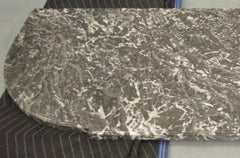 Plateau de table en marbre gris et blanc