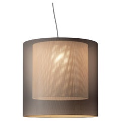 Lampe pendante Moaré XL grise et blanche par Antoni Arola