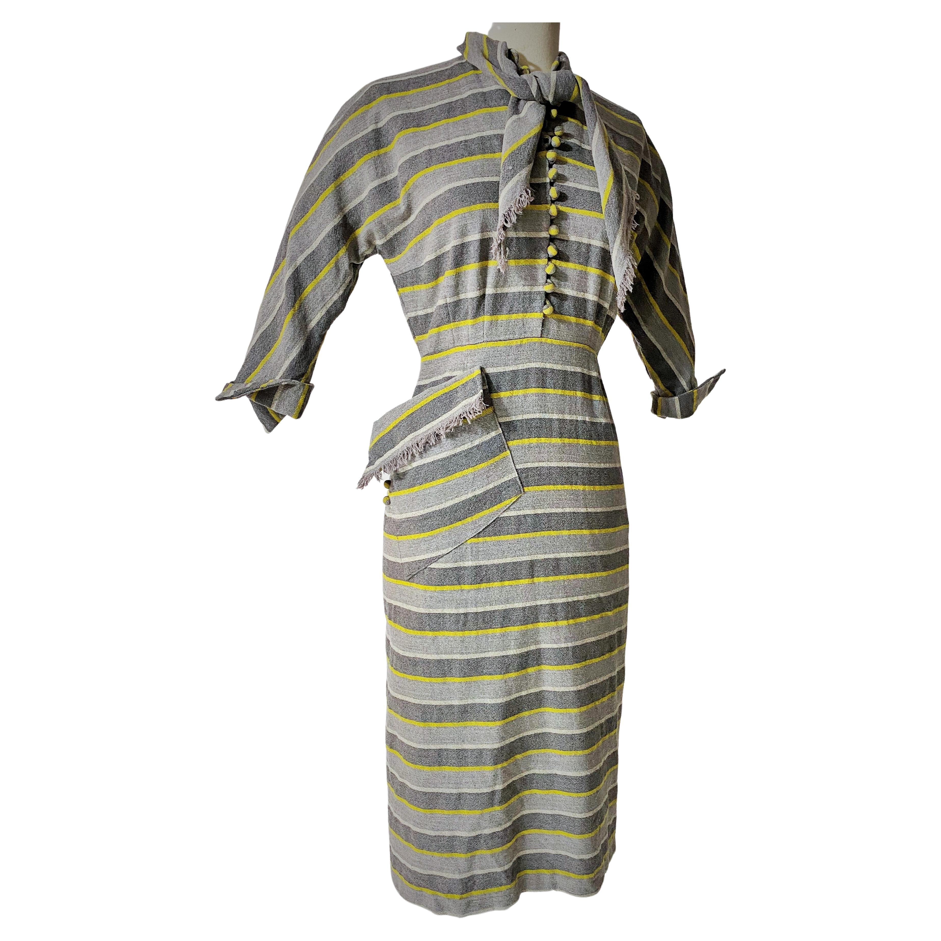 Grey and yellow striped wool day dress - France Circa 1945 For Sale