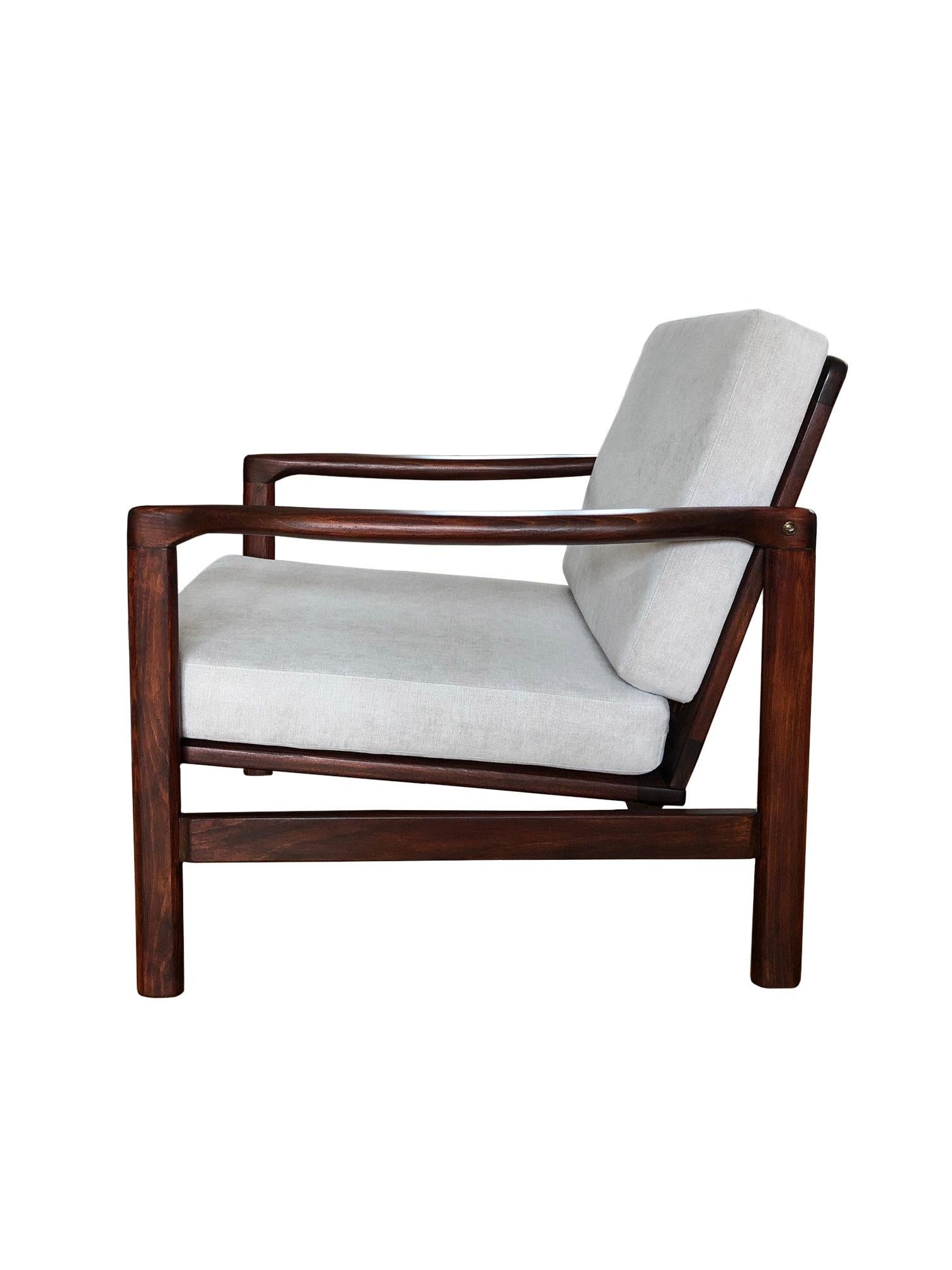 Mid-Century Modern Grey Armchair by Zenon Bączyk for Swarzędzkie Furniture Factory, 1960s For Sale