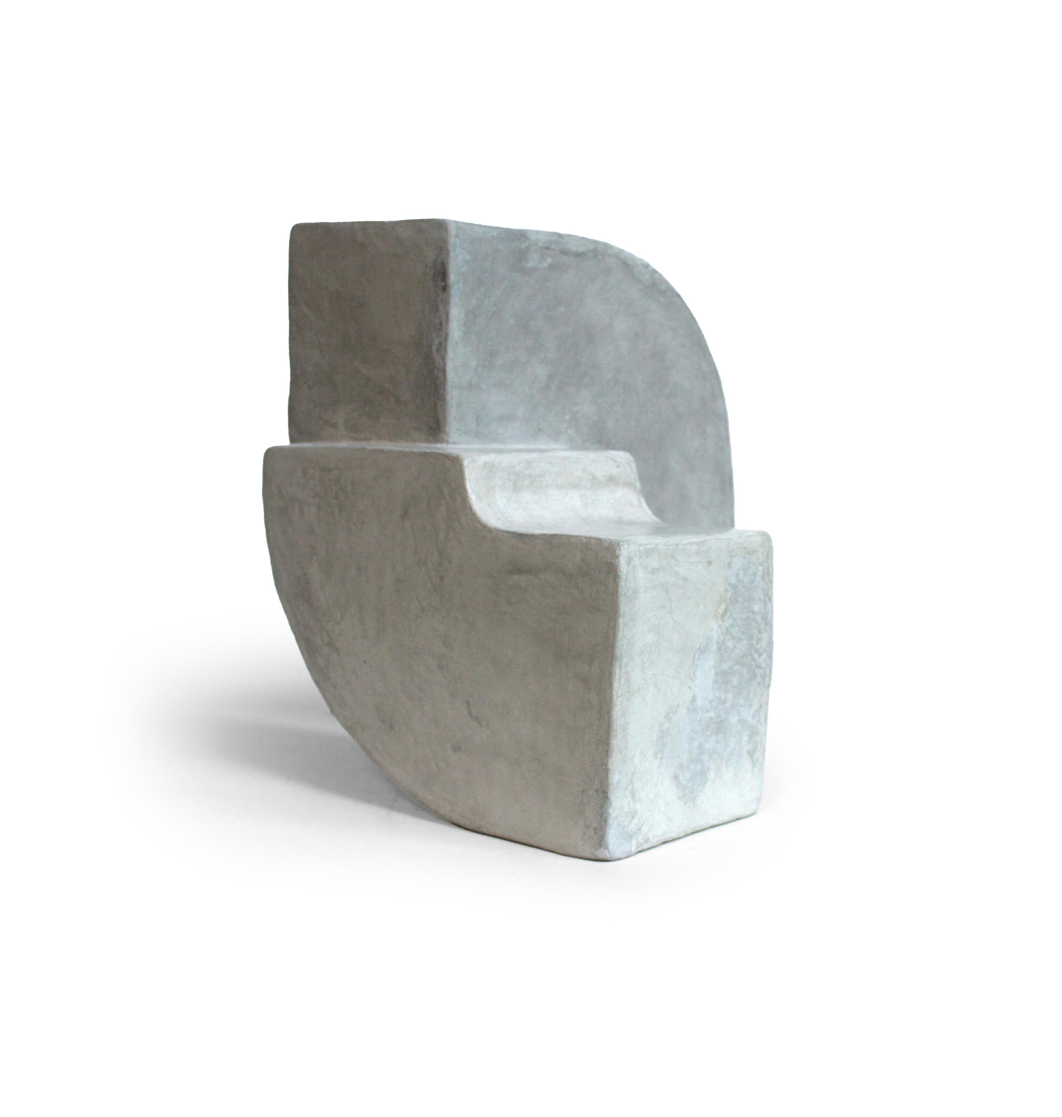 Grey Attachment I Scultura realizzata a mano da Rachael Heritage In condizioni Nuovo in vendita a Geneve, CH