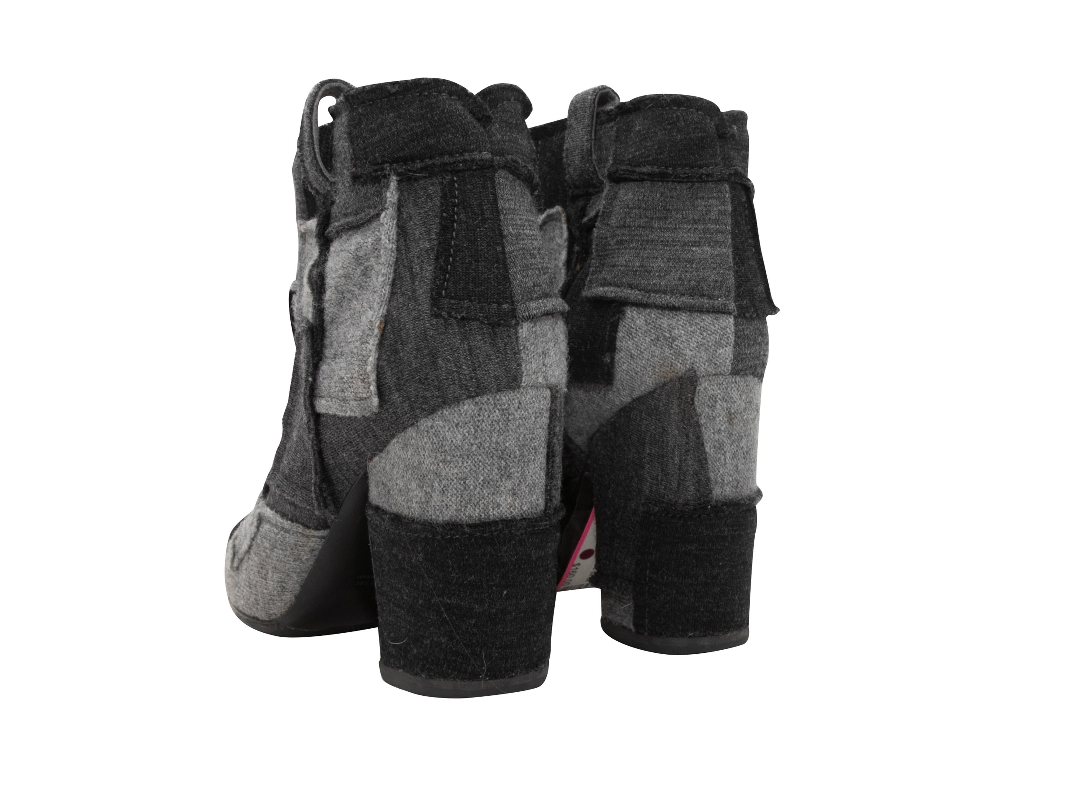 Women's or Men's Grey & Black Lauren Dacade Patchwork Ankle Boots Size 38 For Sale