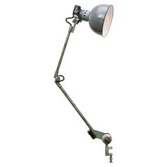 Lampe de bureau de style industriel Machinist vintage à 2 bras en métal gris et bleu par Rademacher