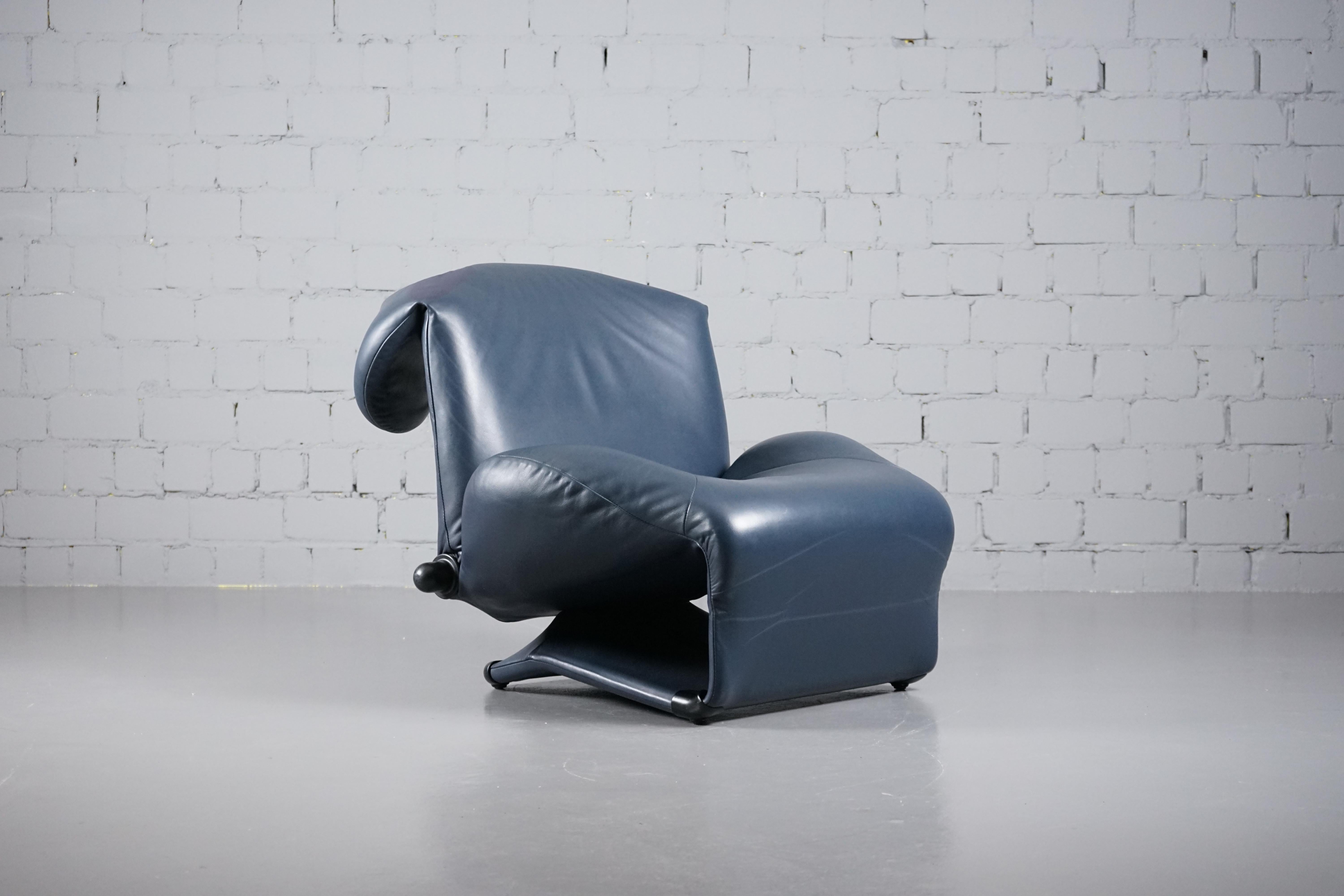 Grey-Blue Leather Wink Lounge Chair by Toshiyuki Kita for Cassina, 1980s For Sale 8