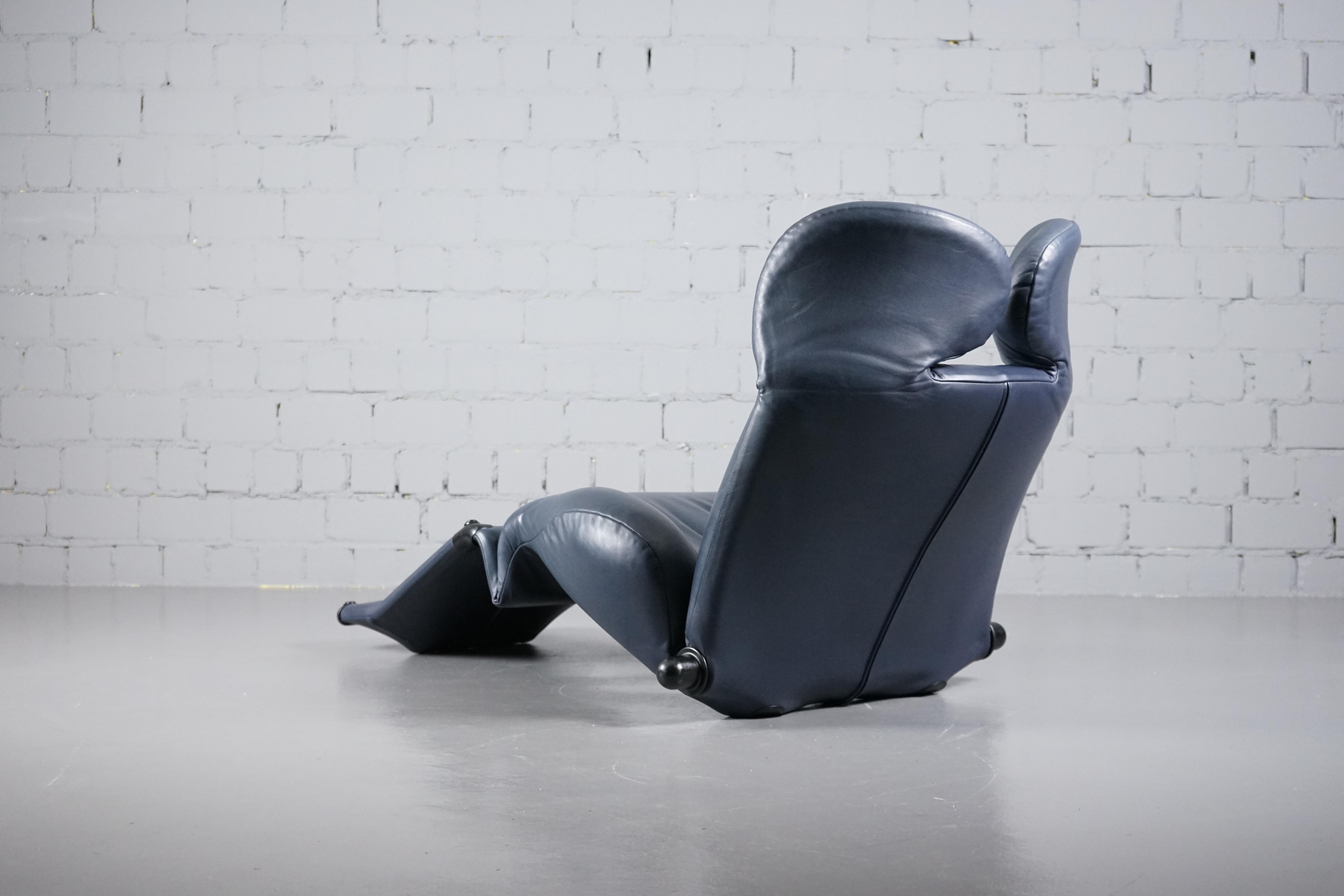 Late 20th Century Grey-Blue Leather Wink Lounge Chair by Toshiyuki Kita for Cassina, 1980s For Sale