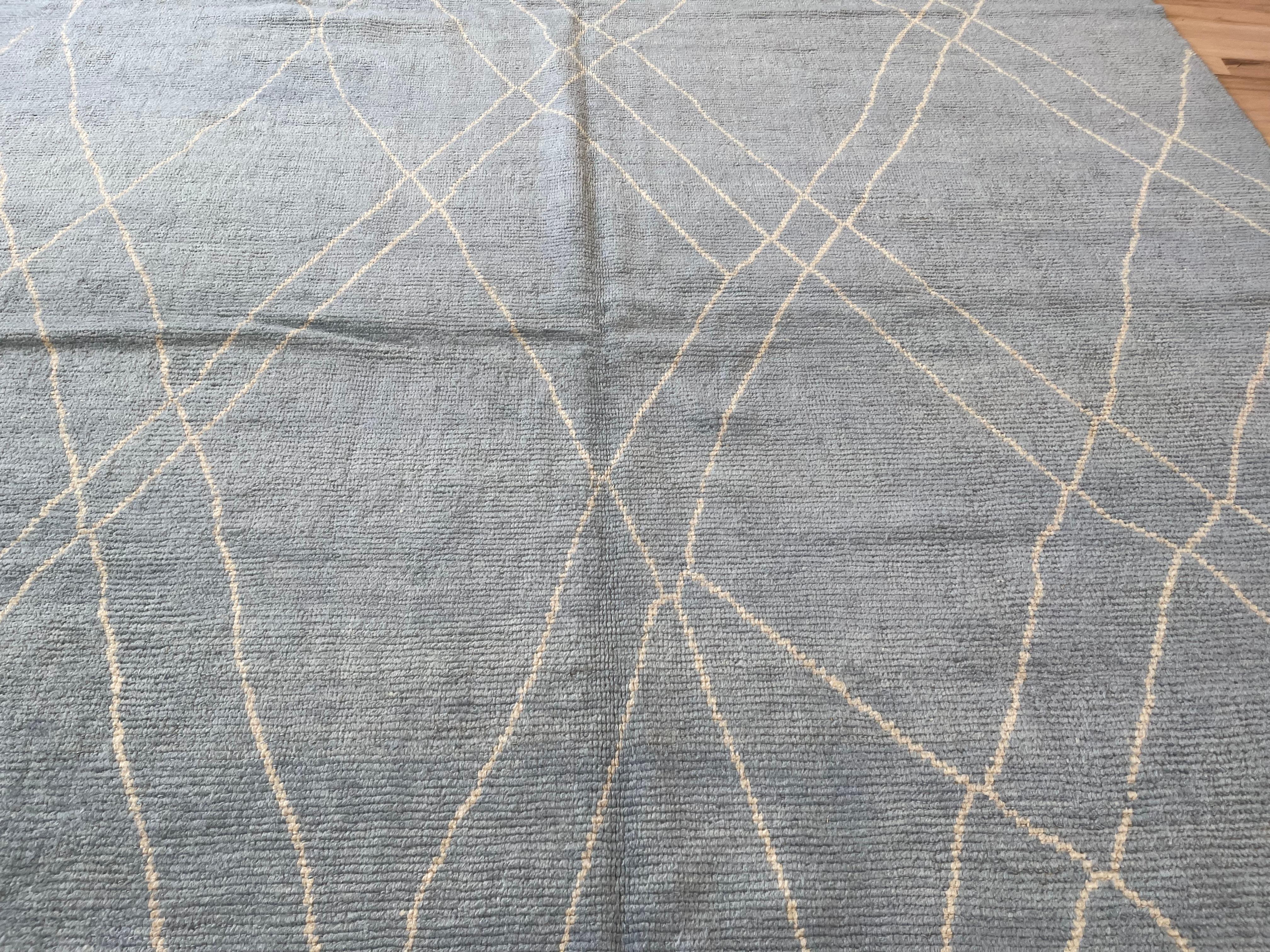 Laine Tapis de style marocain gris bleu en vente