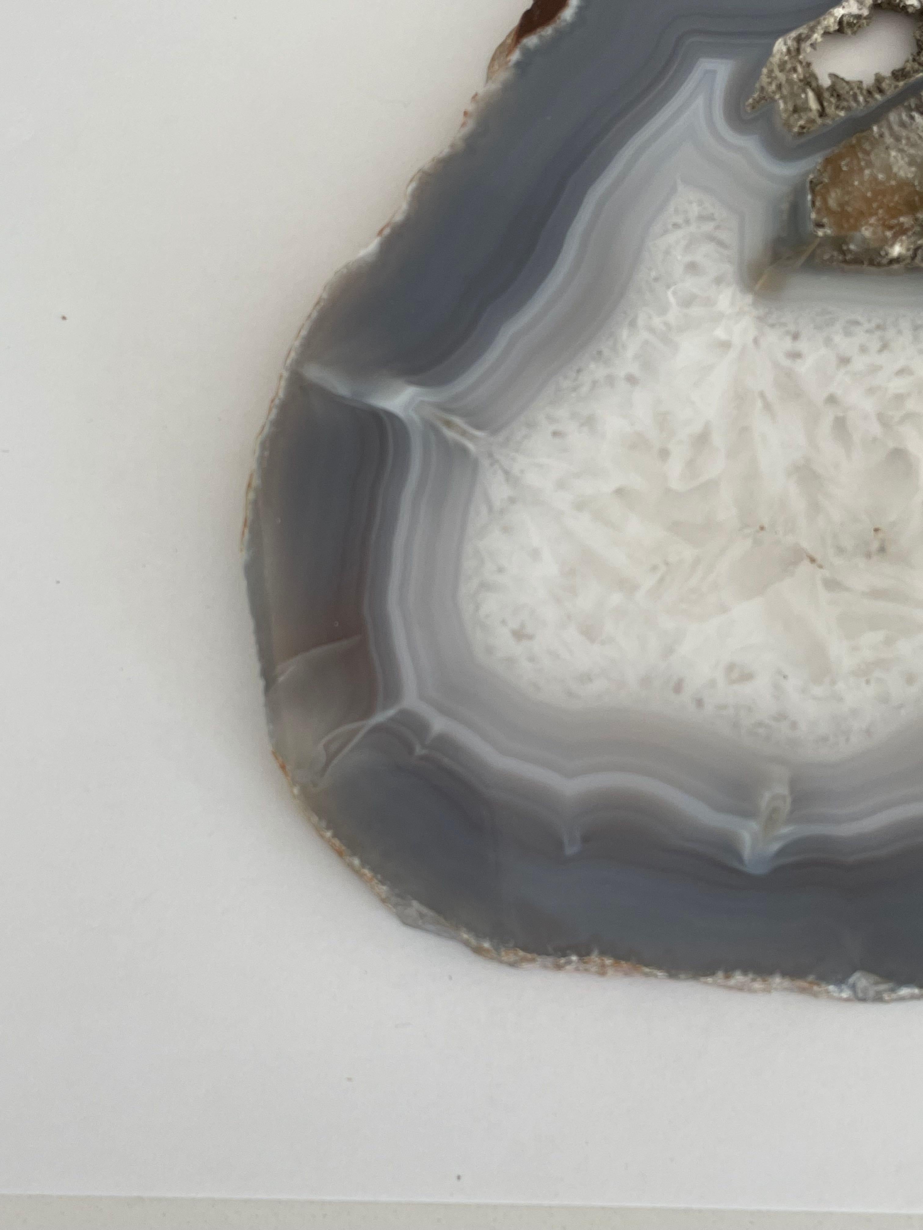Grey Border Thin Slice Agate Sculpture, Brazil, Prehistoric In Good Condition For Sale In New York, NY