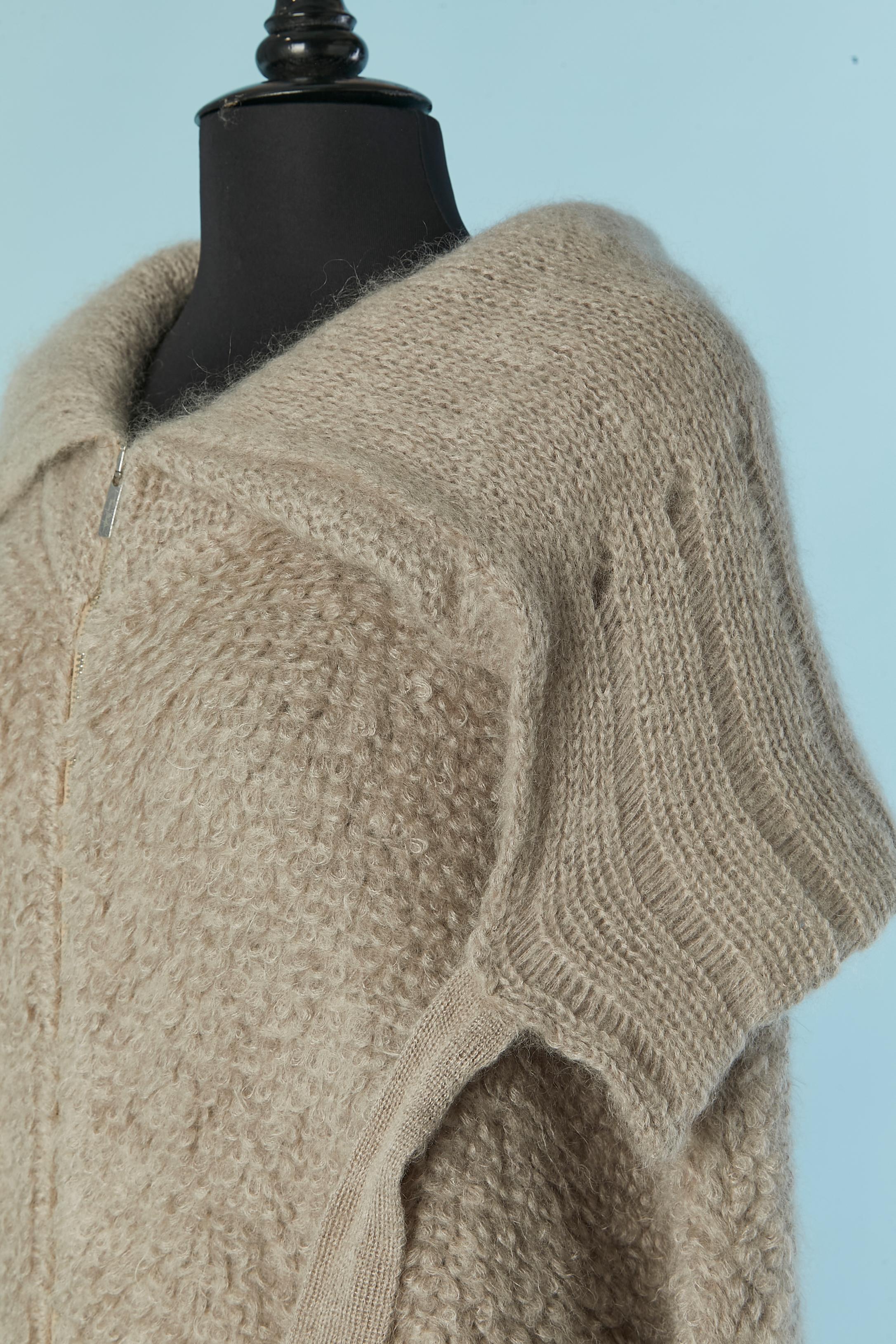 Cardigan bouclette gris surdimensionné avec fermeture éclair Thierry Mugler Pour femmes en vente