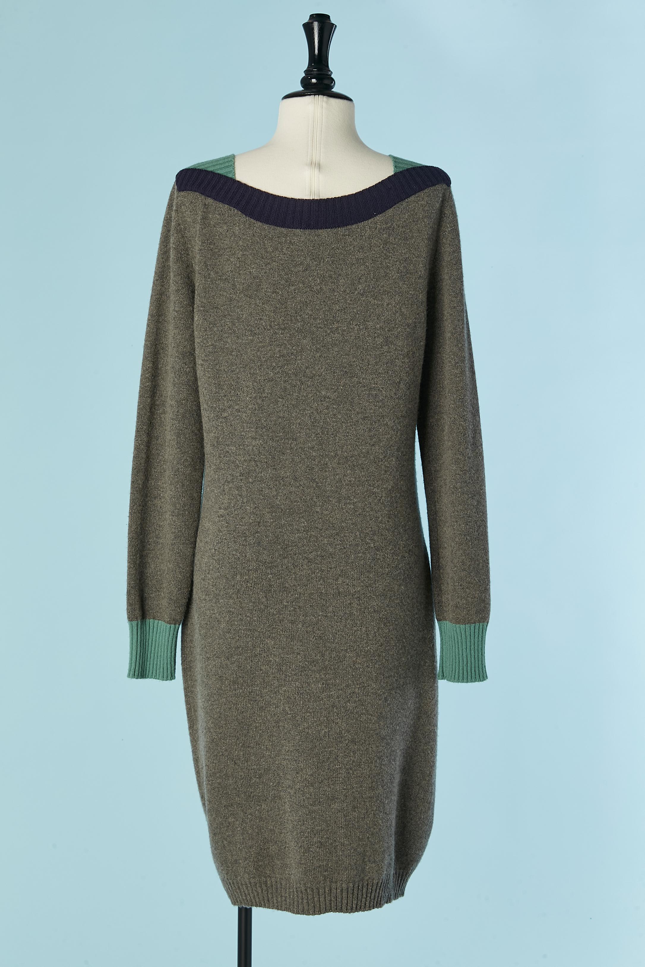 Vestido de punto de cachemira gris CHANEL en venta 1