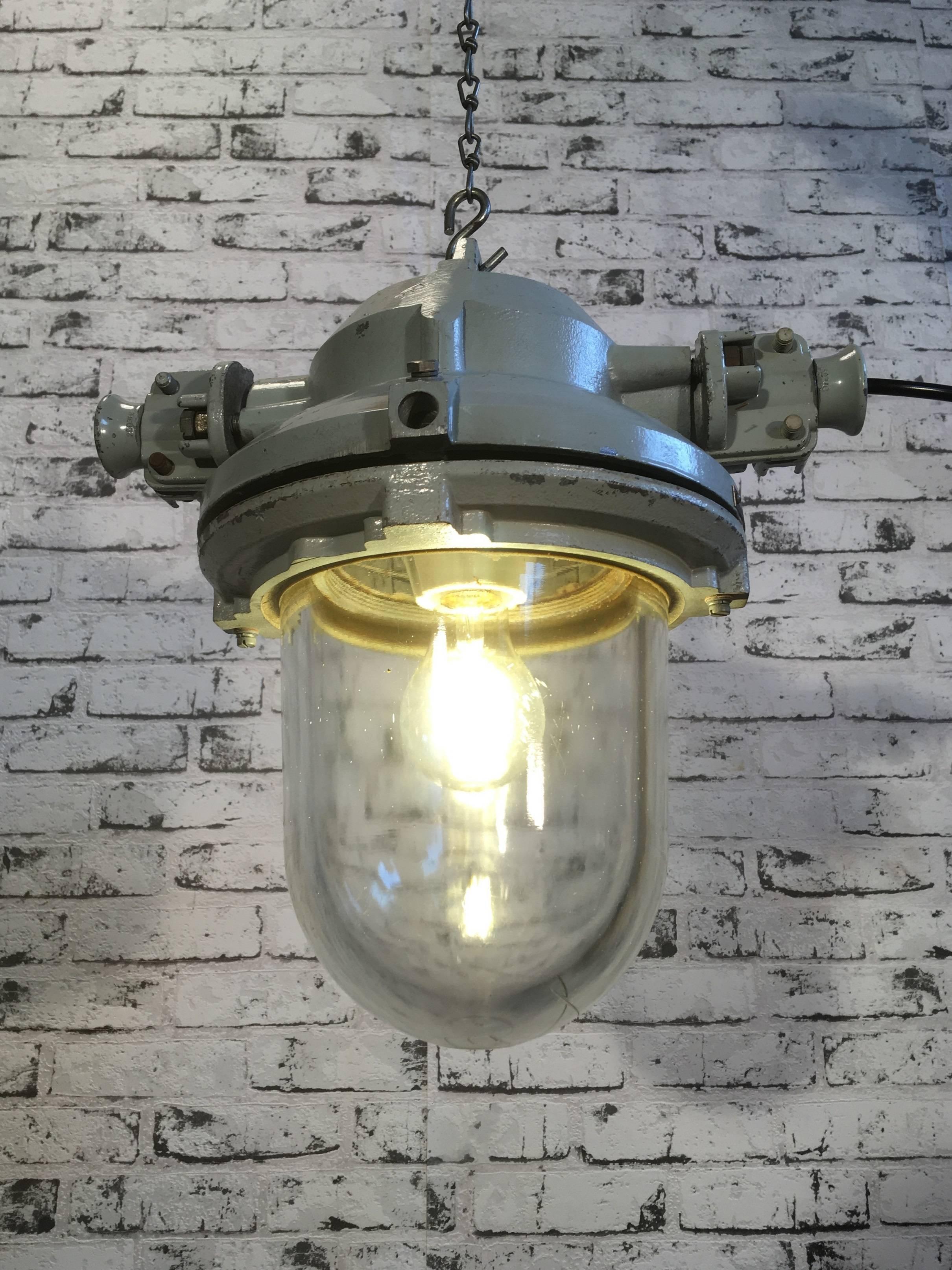 Grey Cast Aluminium Explosion Proof Lamp, 1960s In Good Condition In Kojetice, CZ