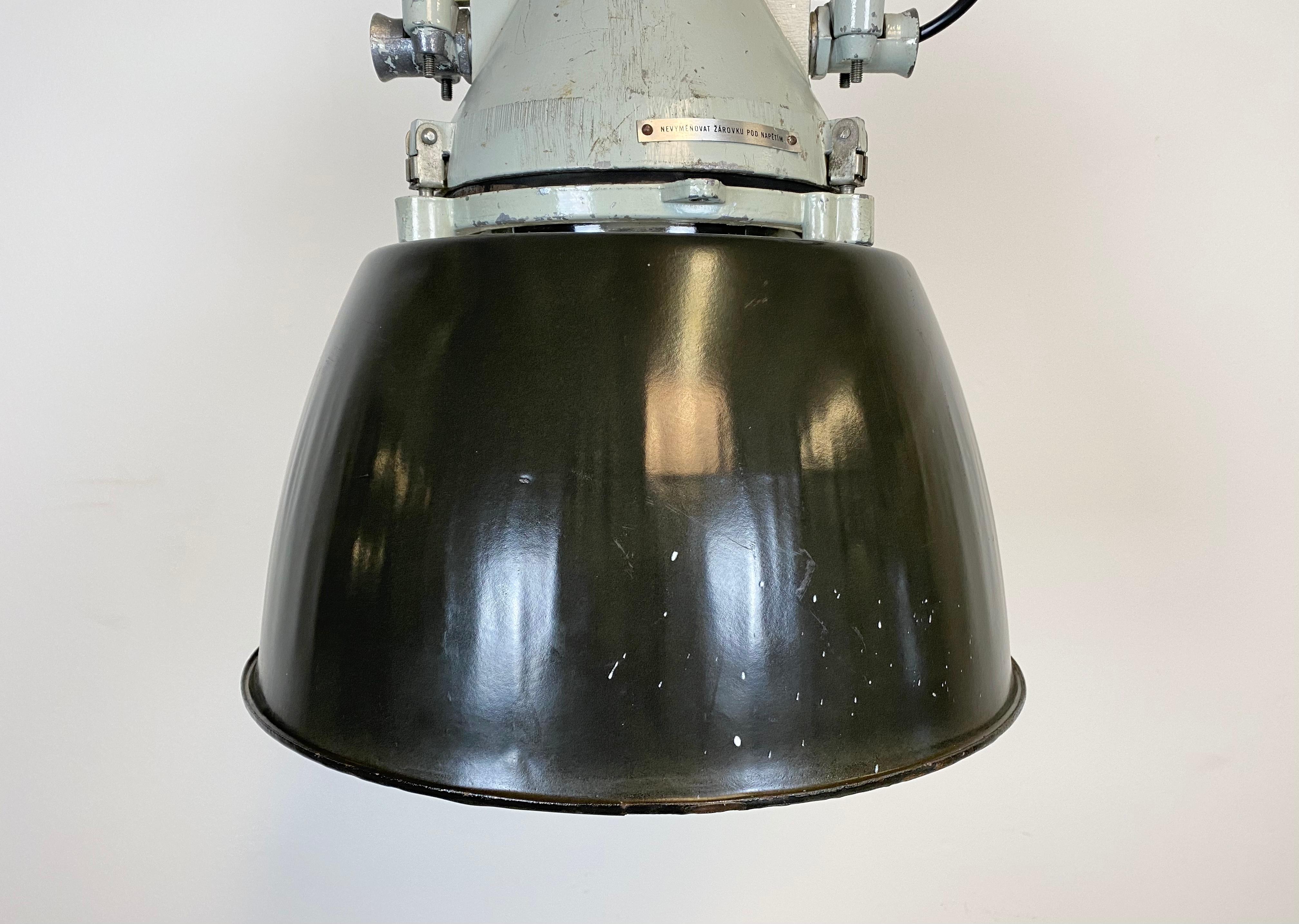 Grey Cast Aluminium Explosion Proof Lamp with Black Enameled Shade 1