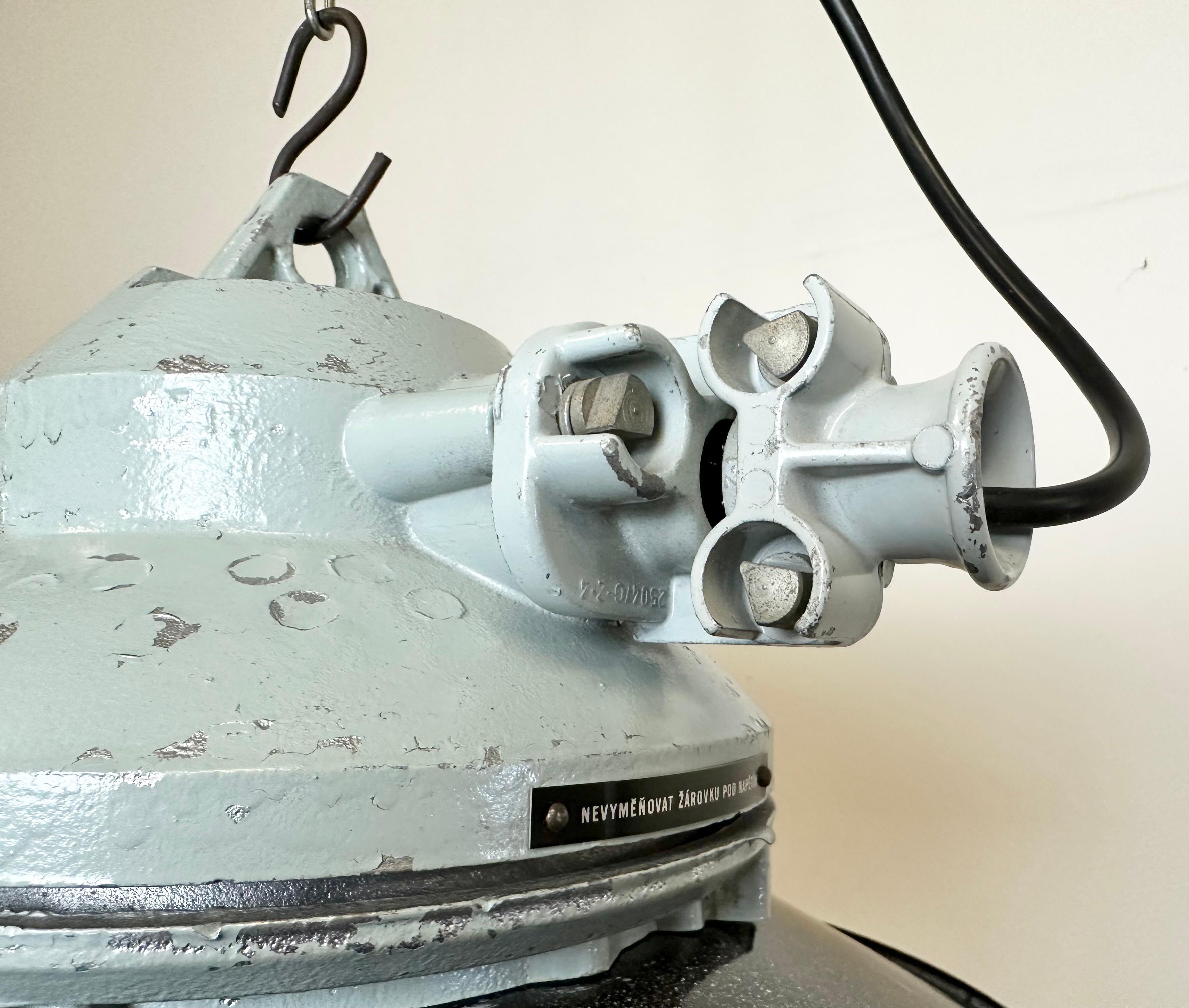 Late 20th Century Grey Cast Aluminium Explosion Proof Lamp with Enameled Shade, 1970s For Sale