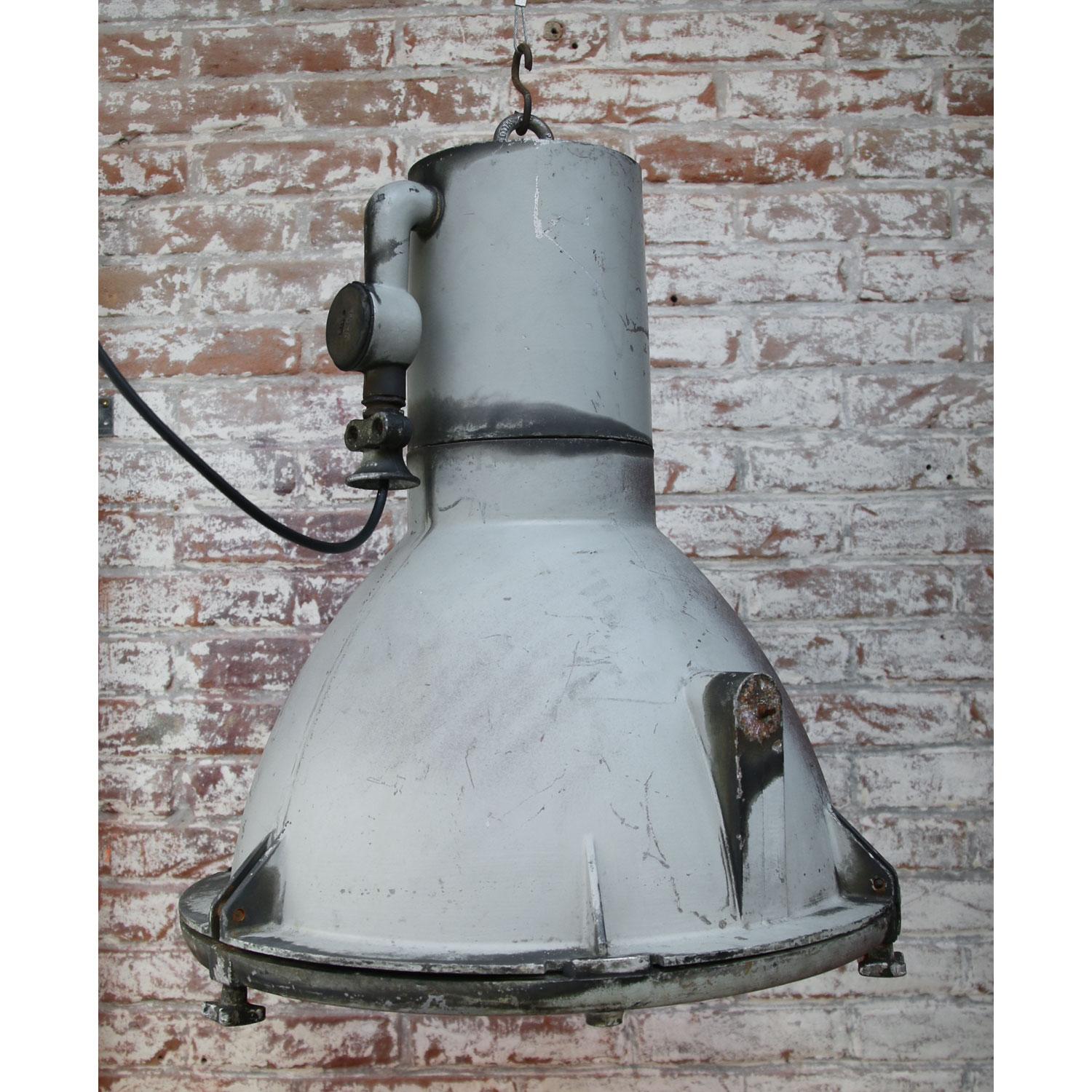 Grey Cast Aluminum Vintage Industrial Glass Hanging Pendant Light For Sale 1