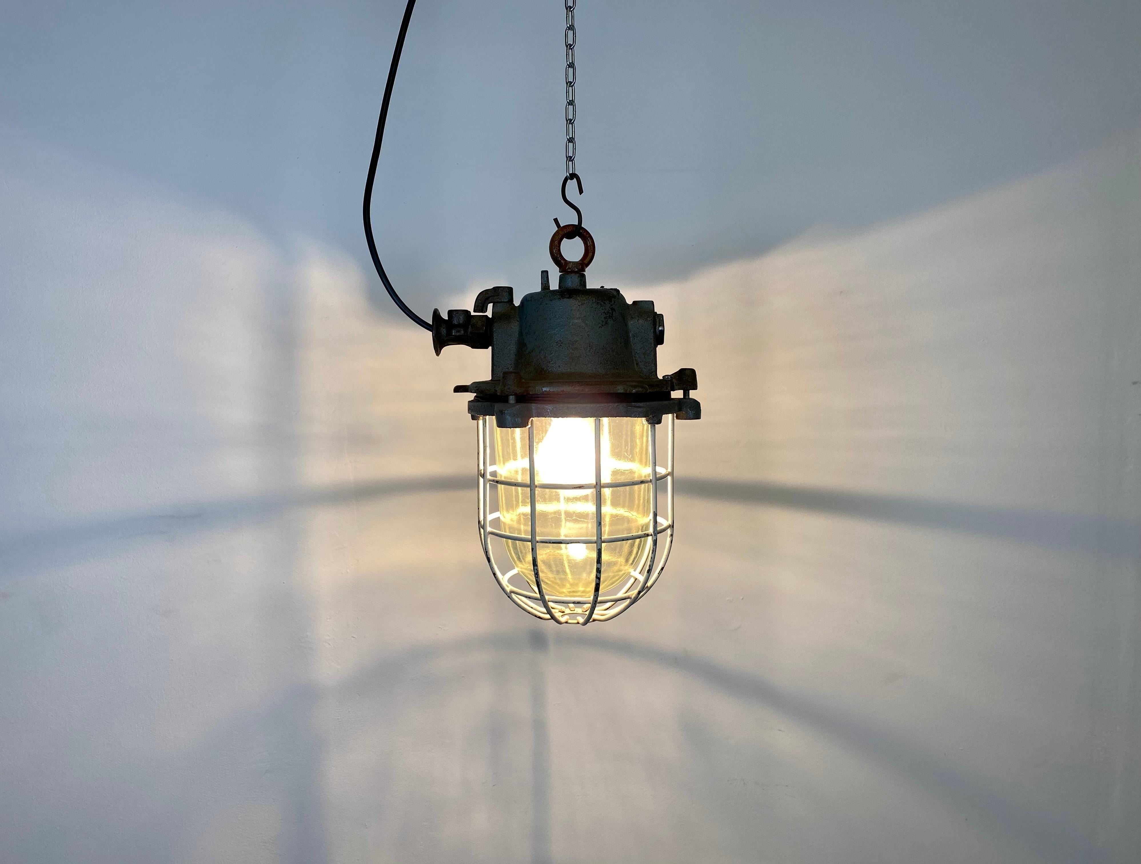 Grey Cast Iron Industrial Cage Pendant Light, 1970s For Sale 3